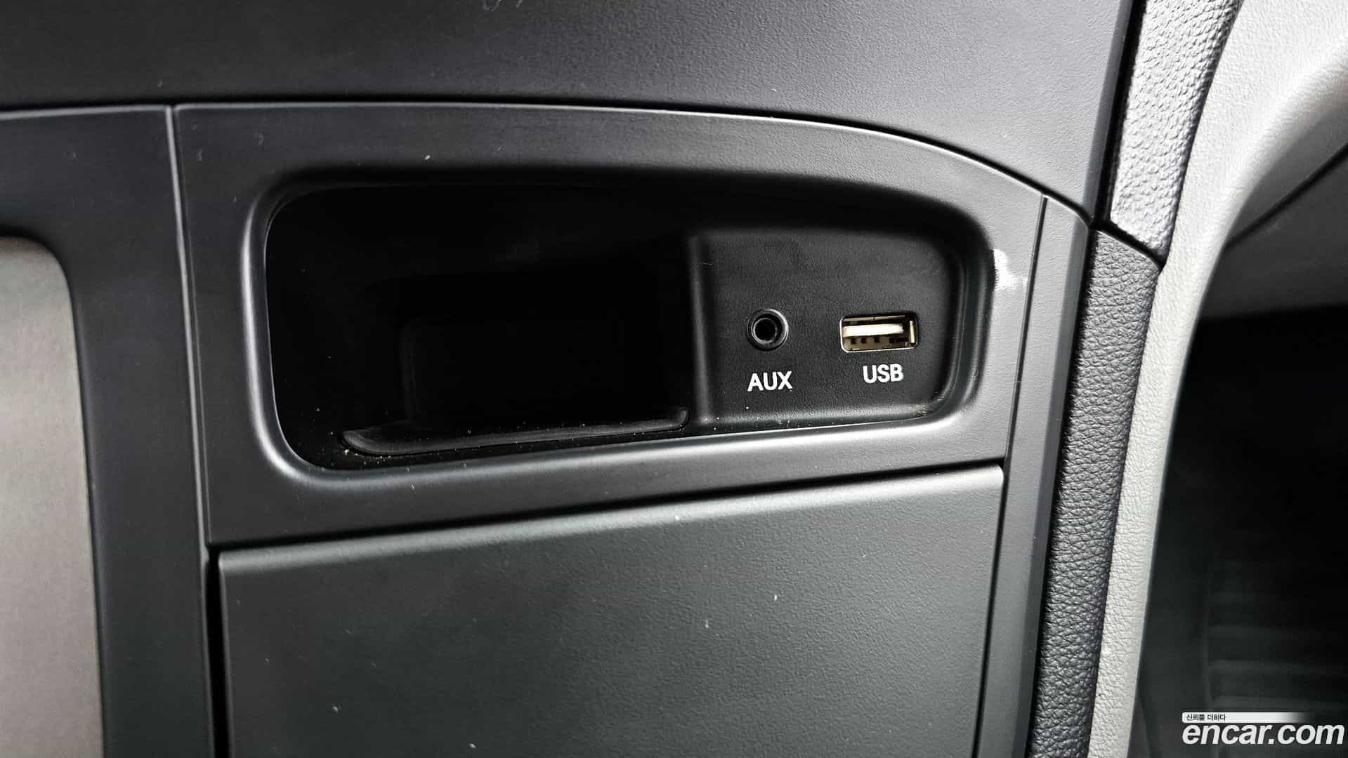 Starex Hyundai 2016.2-OPTION-043