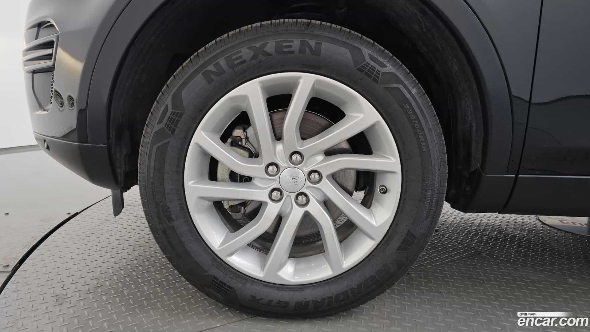 Discovery Sport Land Rover 2018.10-OUTER-005