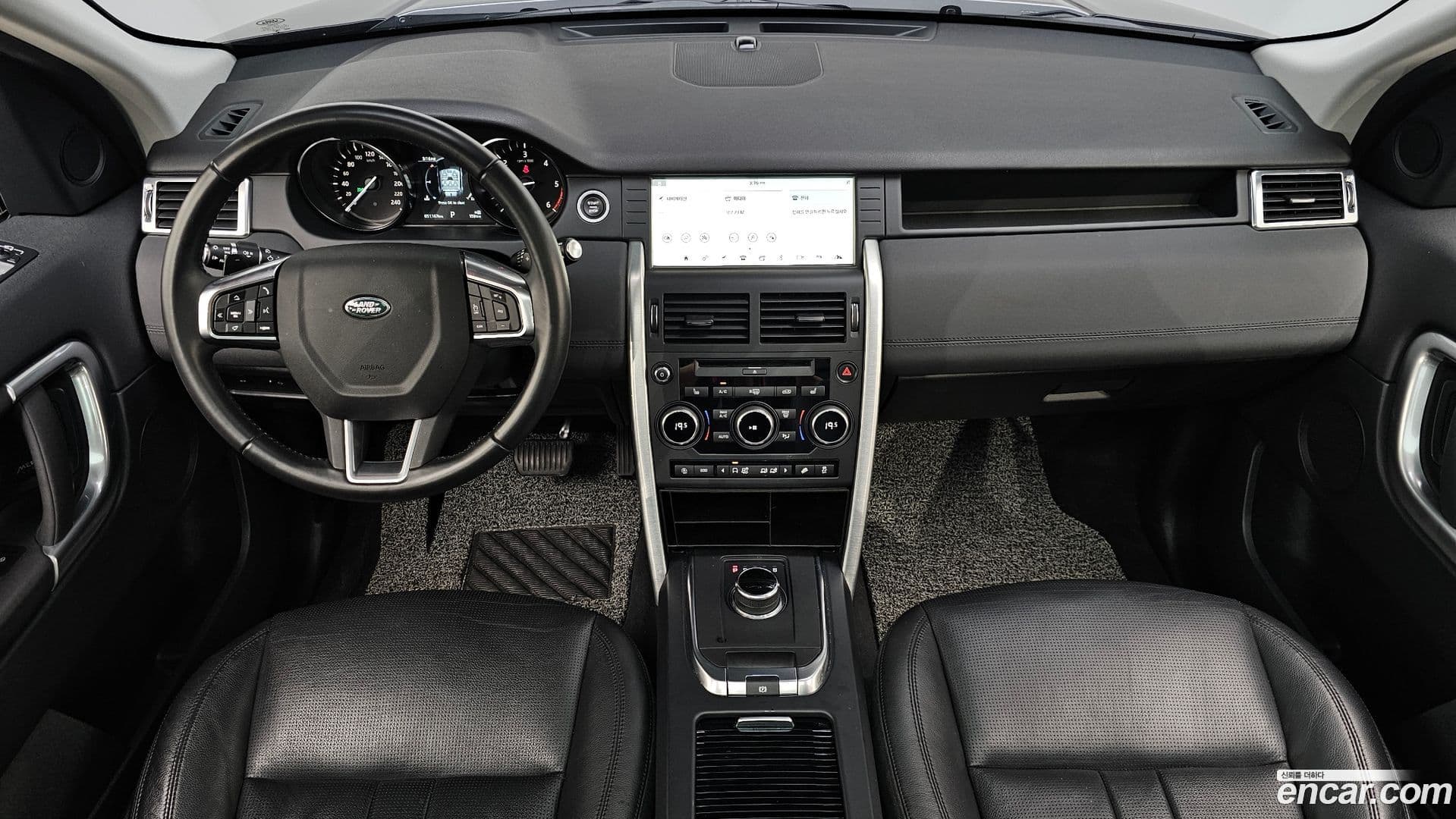 Main__Slider__Photo:Discovery Sport Land Rover 2018.10-6