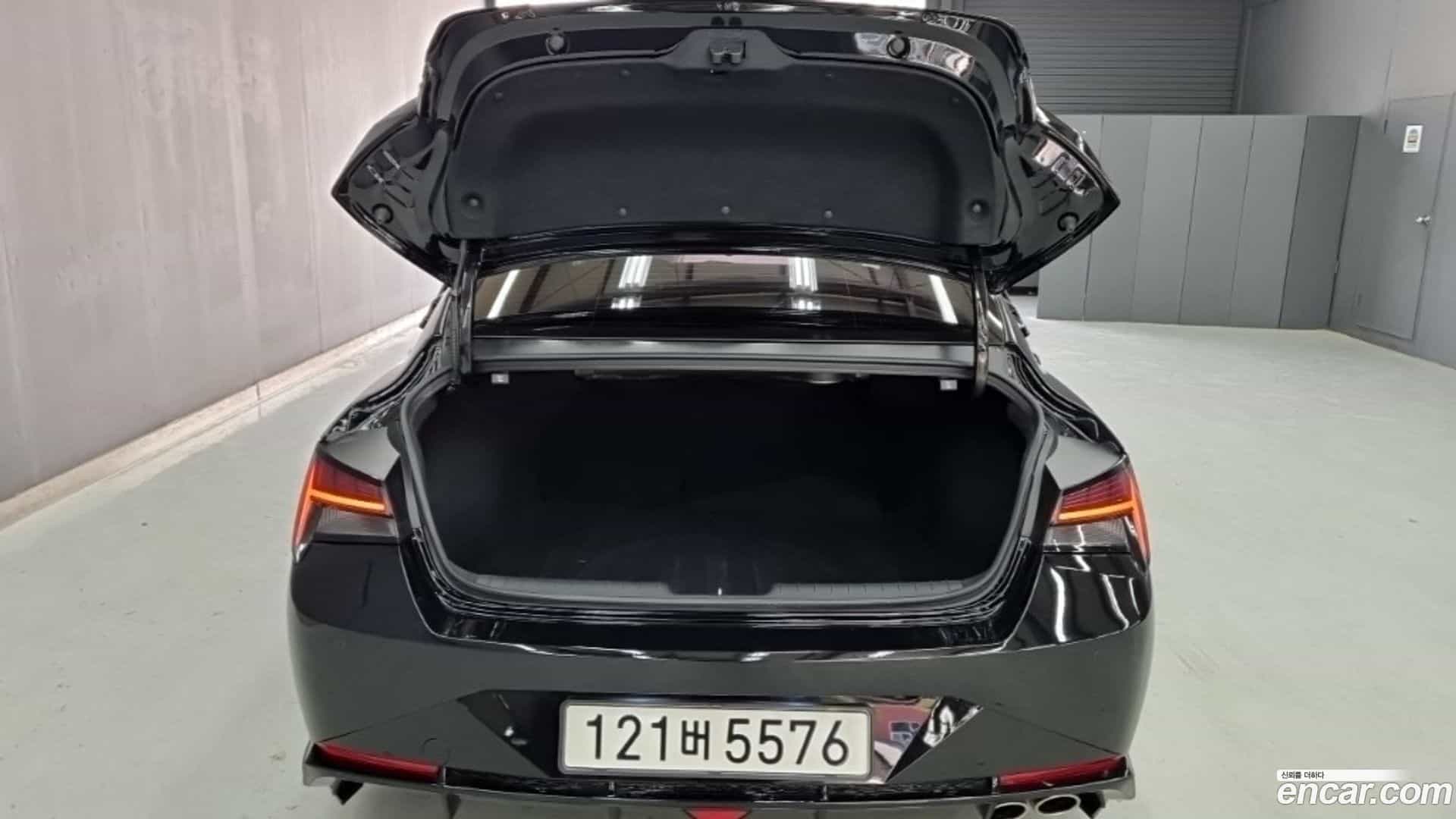 AVANTE Hyundai 2021.5-OPTION-016
