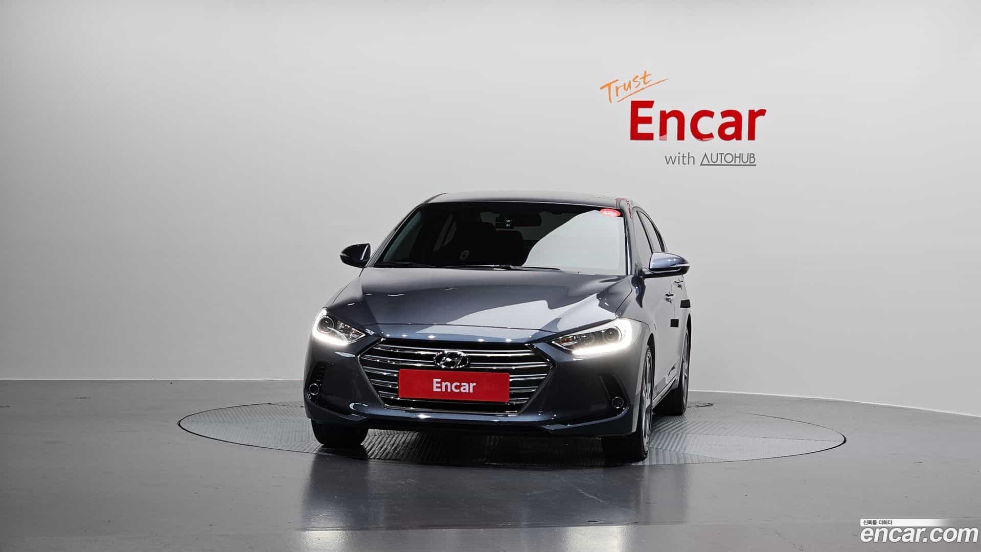 AVANTE Hyundai 2016.5-OUTER-003