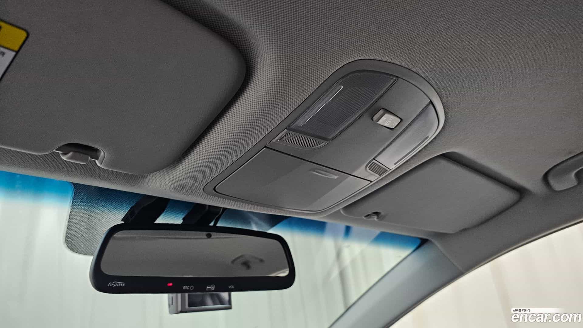 AVANTE Hyundai 2016.5-OPTION-022