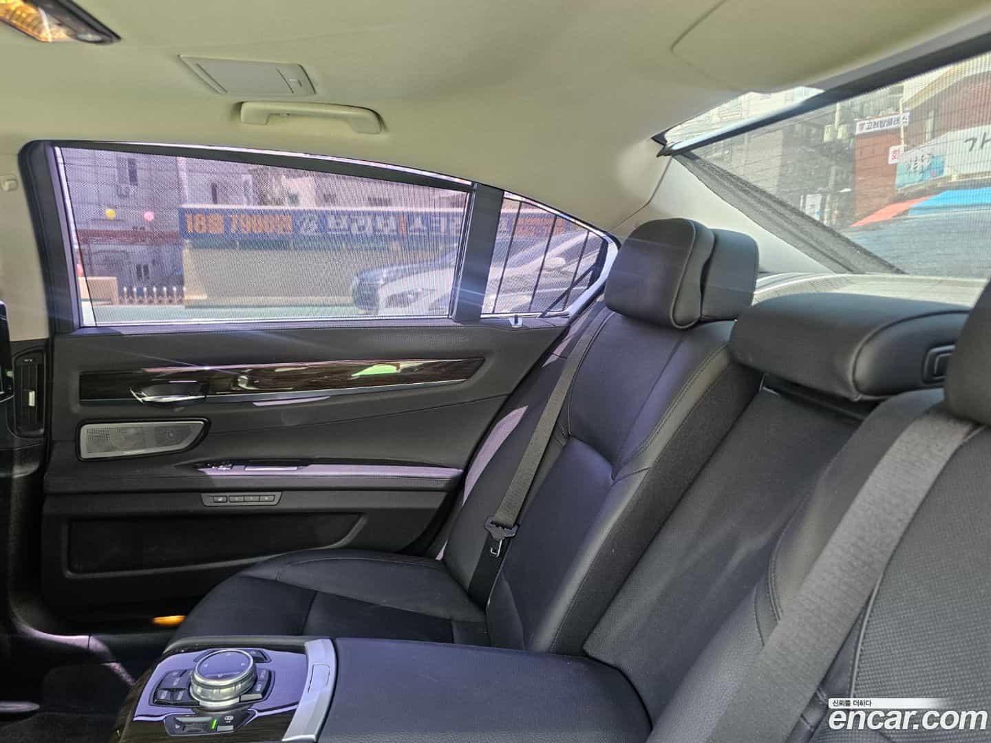 7-Series BMW 2014.4-OUTER-006