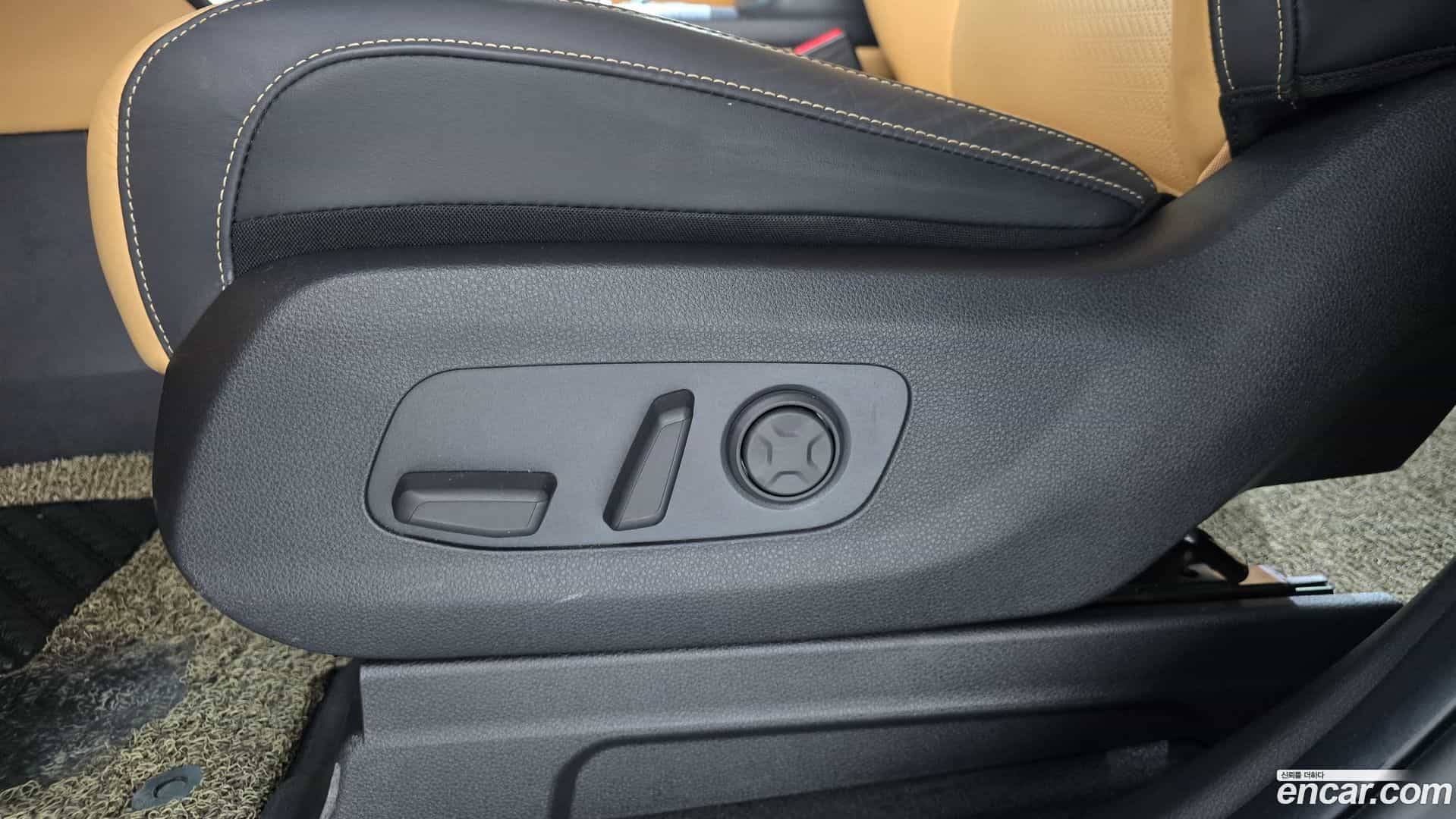 Canival Kia 2023.10-OPTION-045