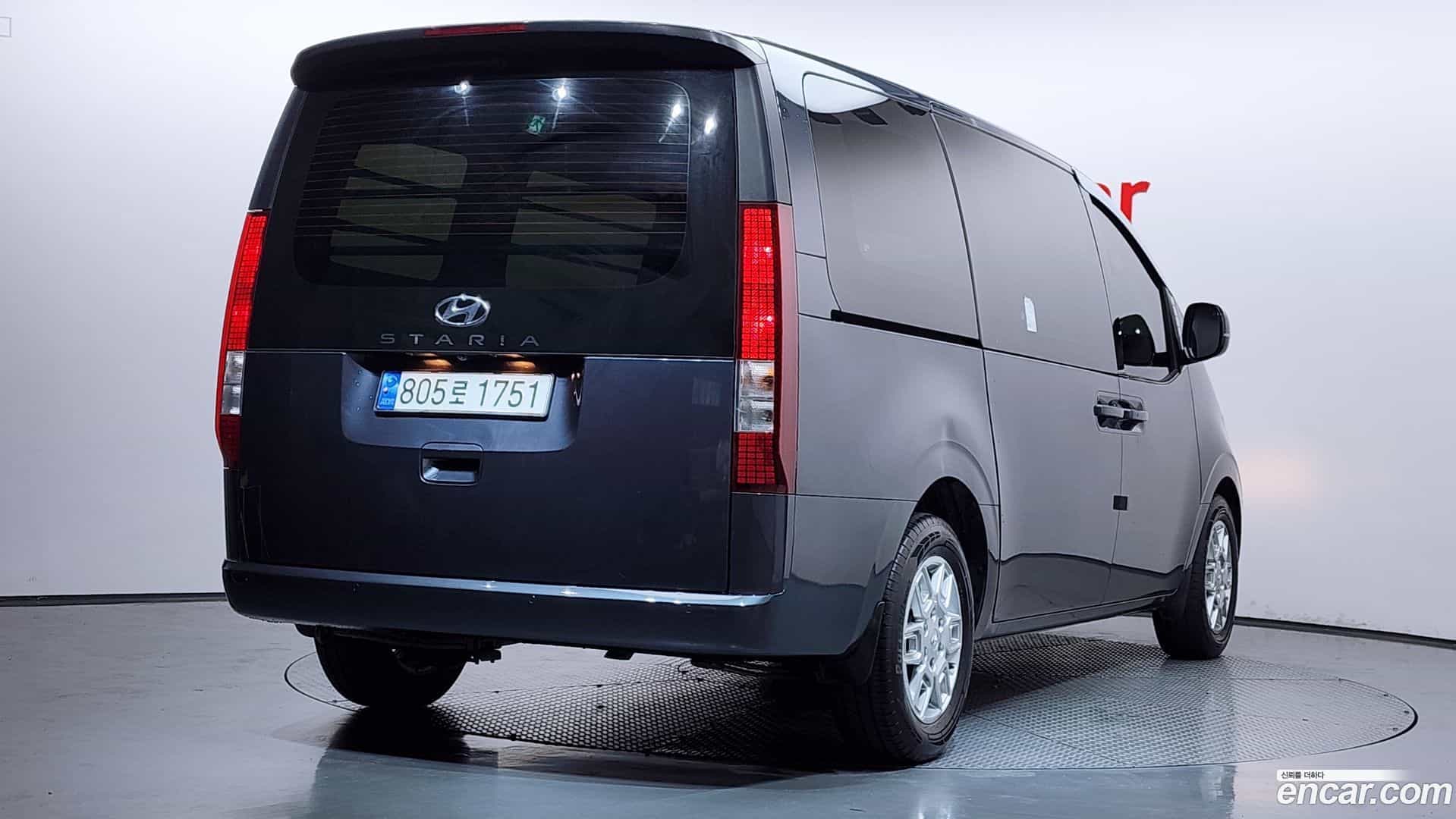 Staria Hyundai 2023.1-OUTER-002