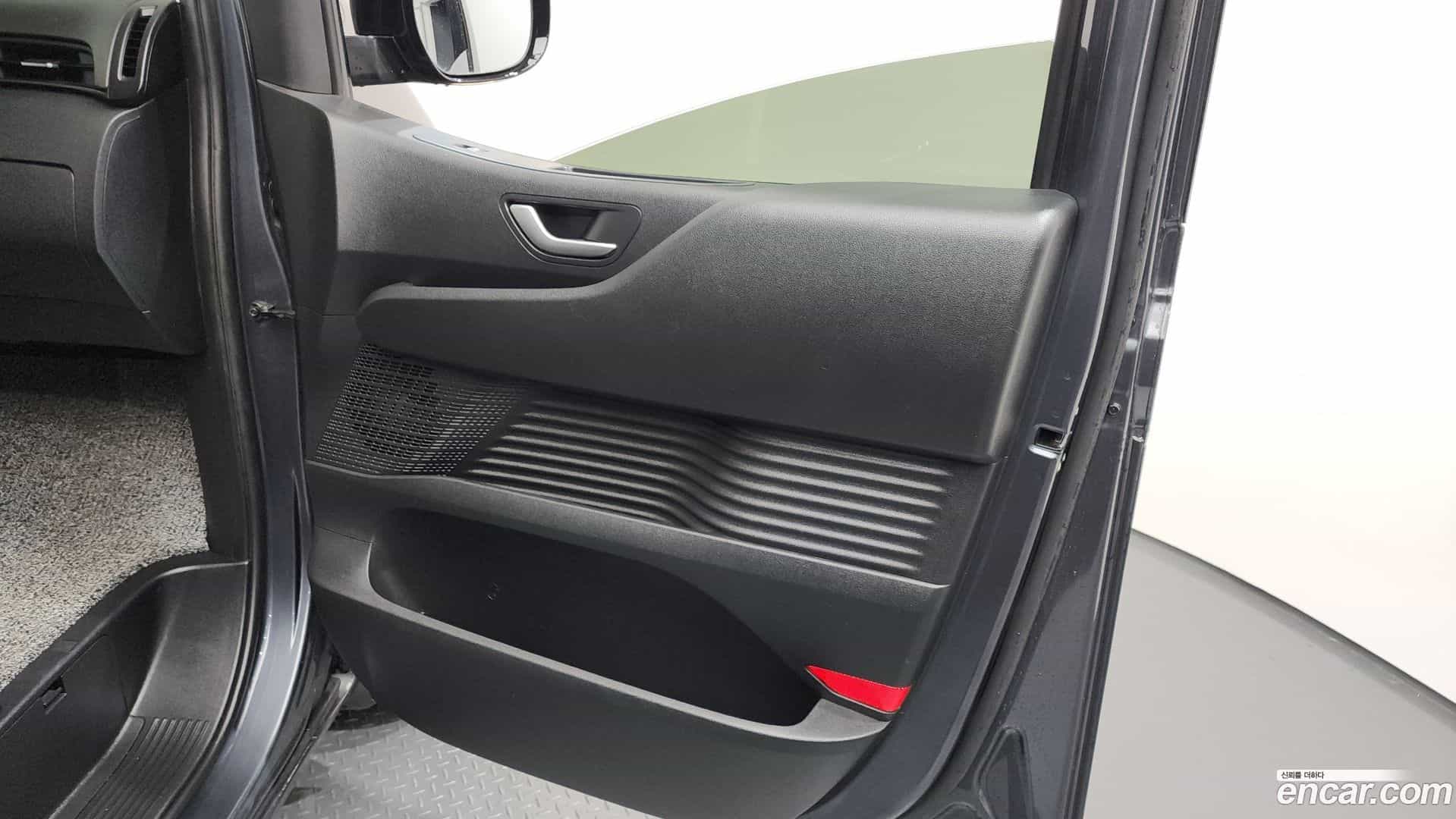 Staria Hyundai 2023.1-INNER-034