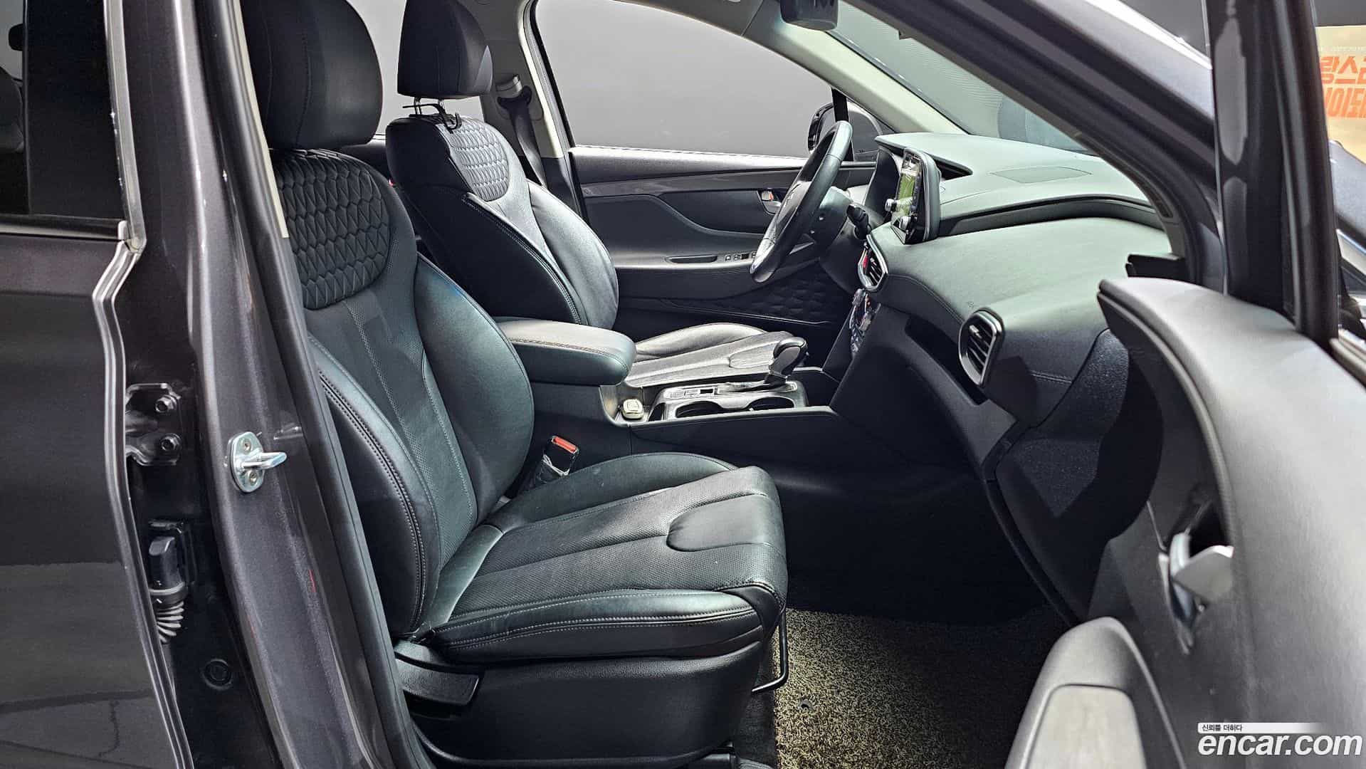 Santafe Hyundai 2018.2-OPTION-015