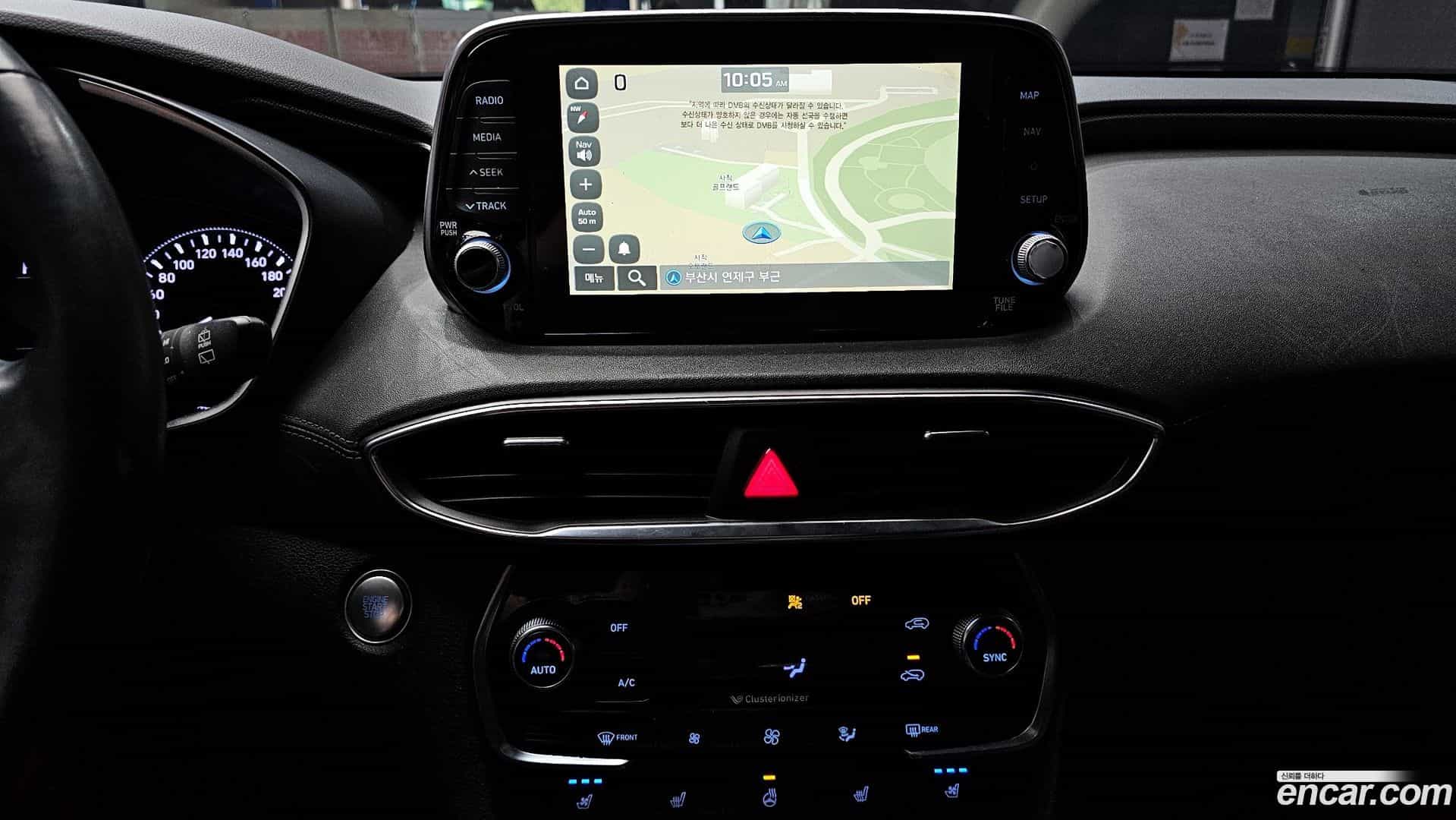 Santafe Hyundai 2018.2-OPTION-018