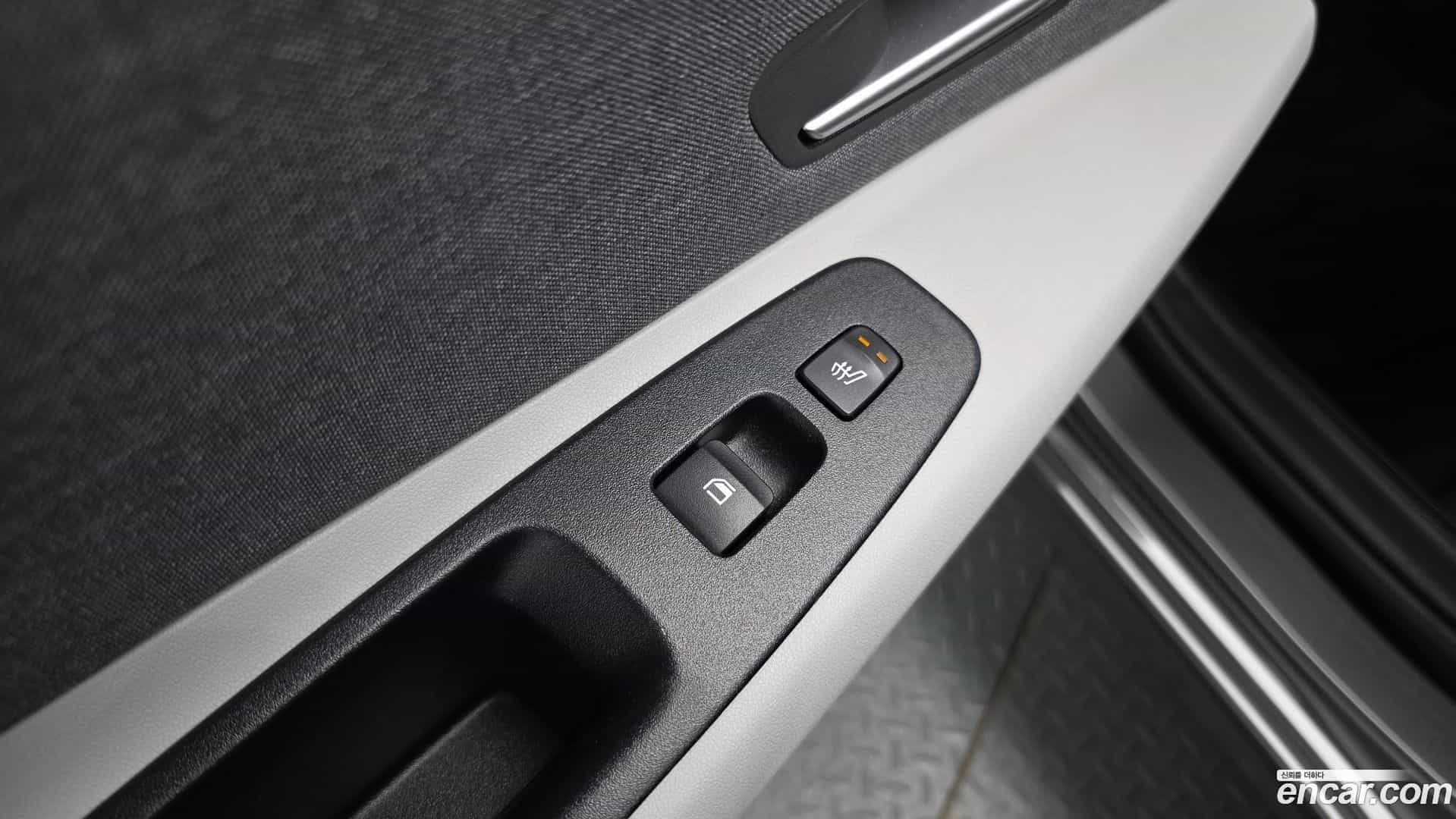 AVANTE Hyundai 2021.6-OPTION-023