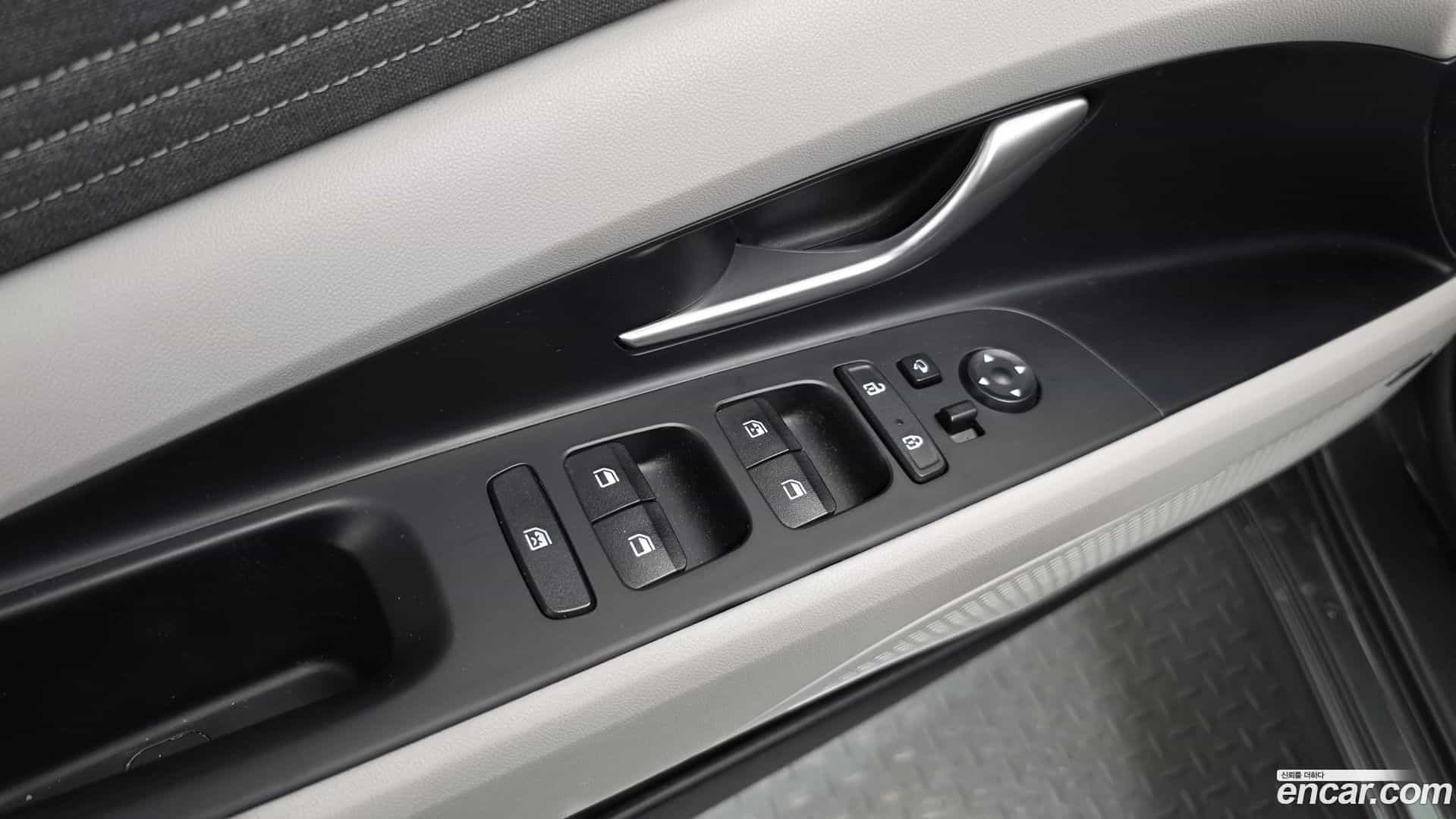 AVANTE Hyundai 2021.6-OPTION-043