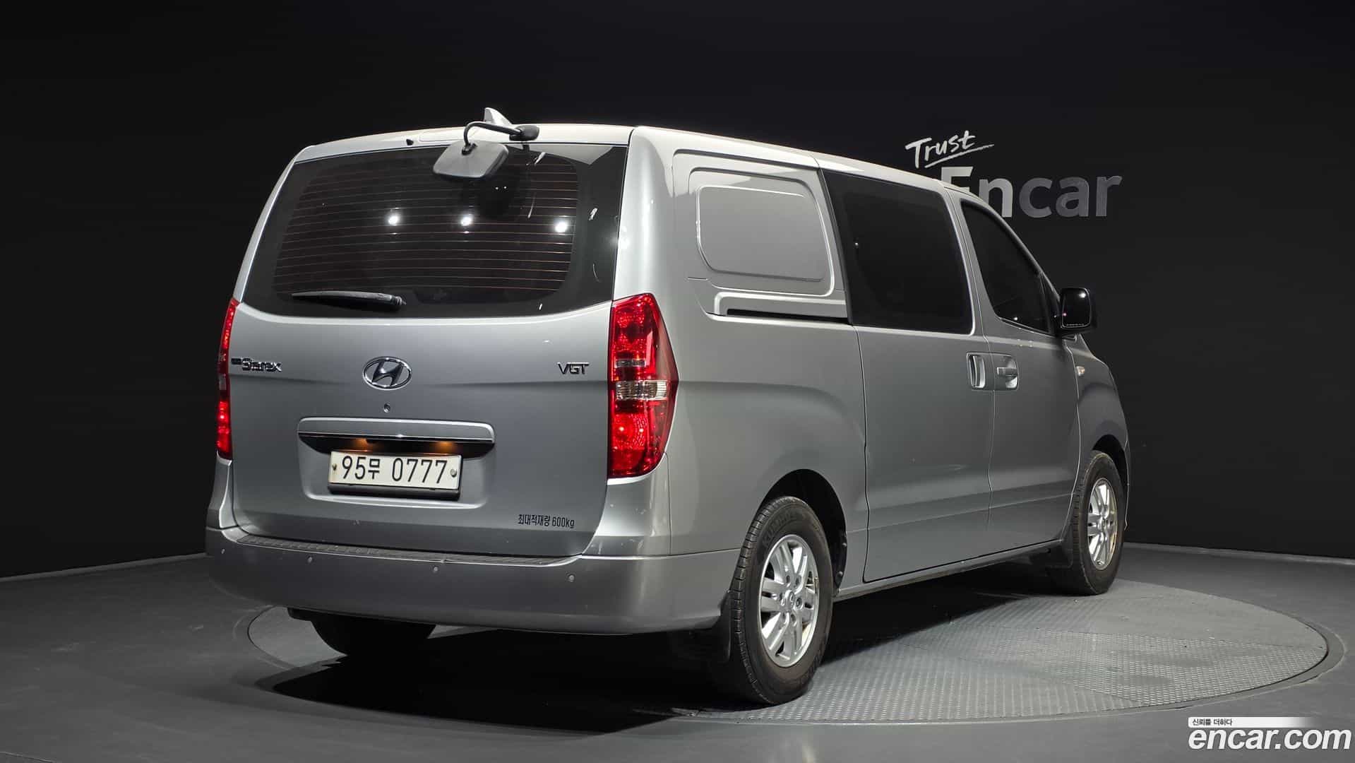 Starex Hyundai 2018.2-OUTER-002