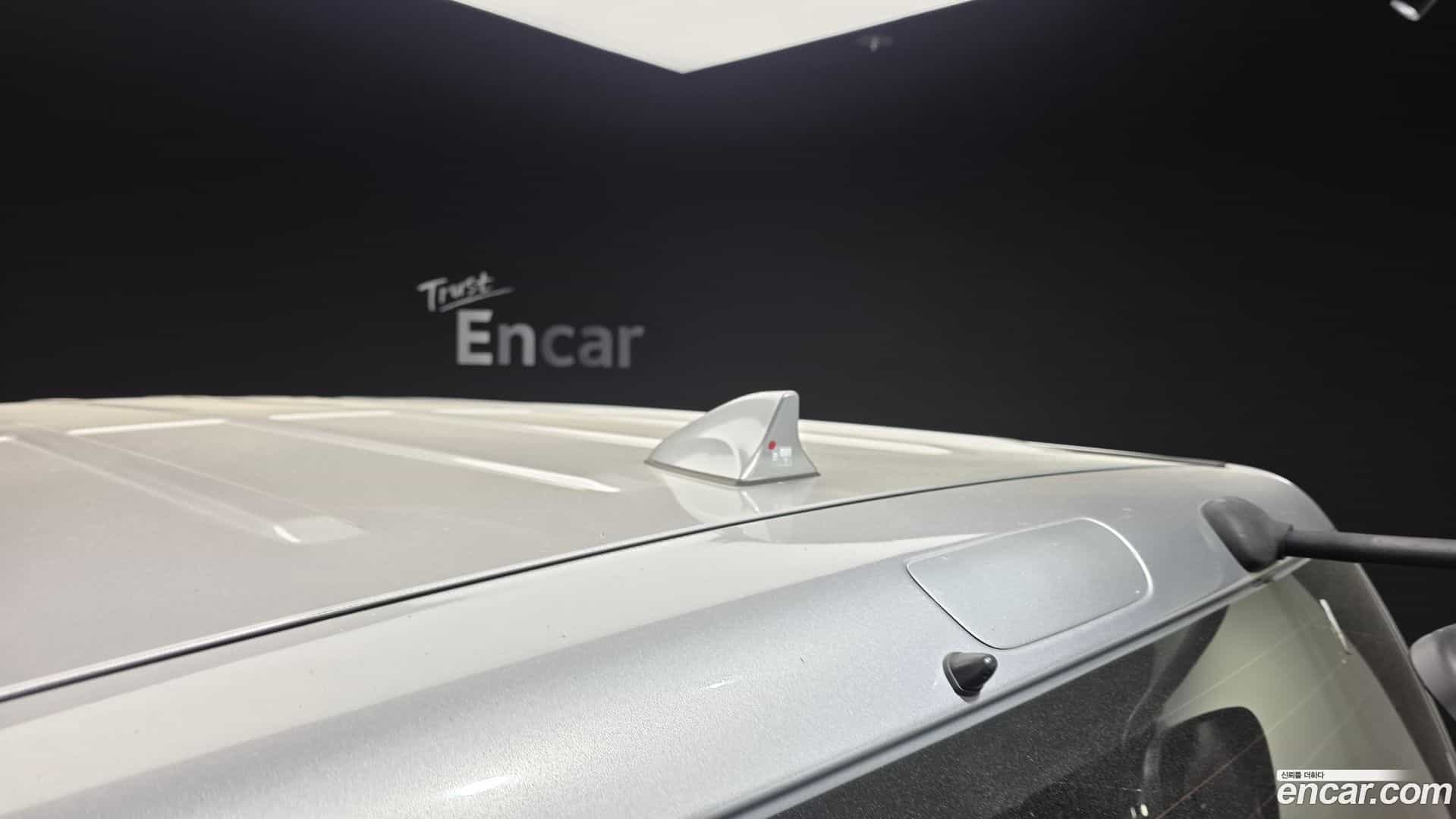 Starex Hyundai 2018.2-OPTION-041