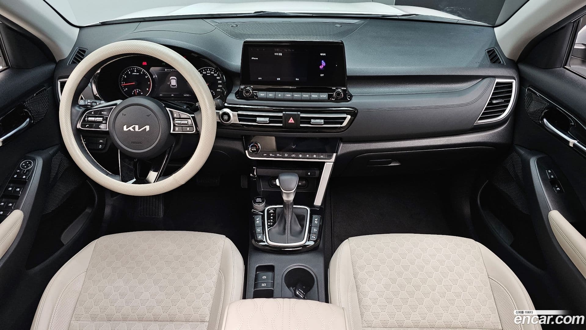Main__Slider__Photo:Seltos Kia 2022.5-6