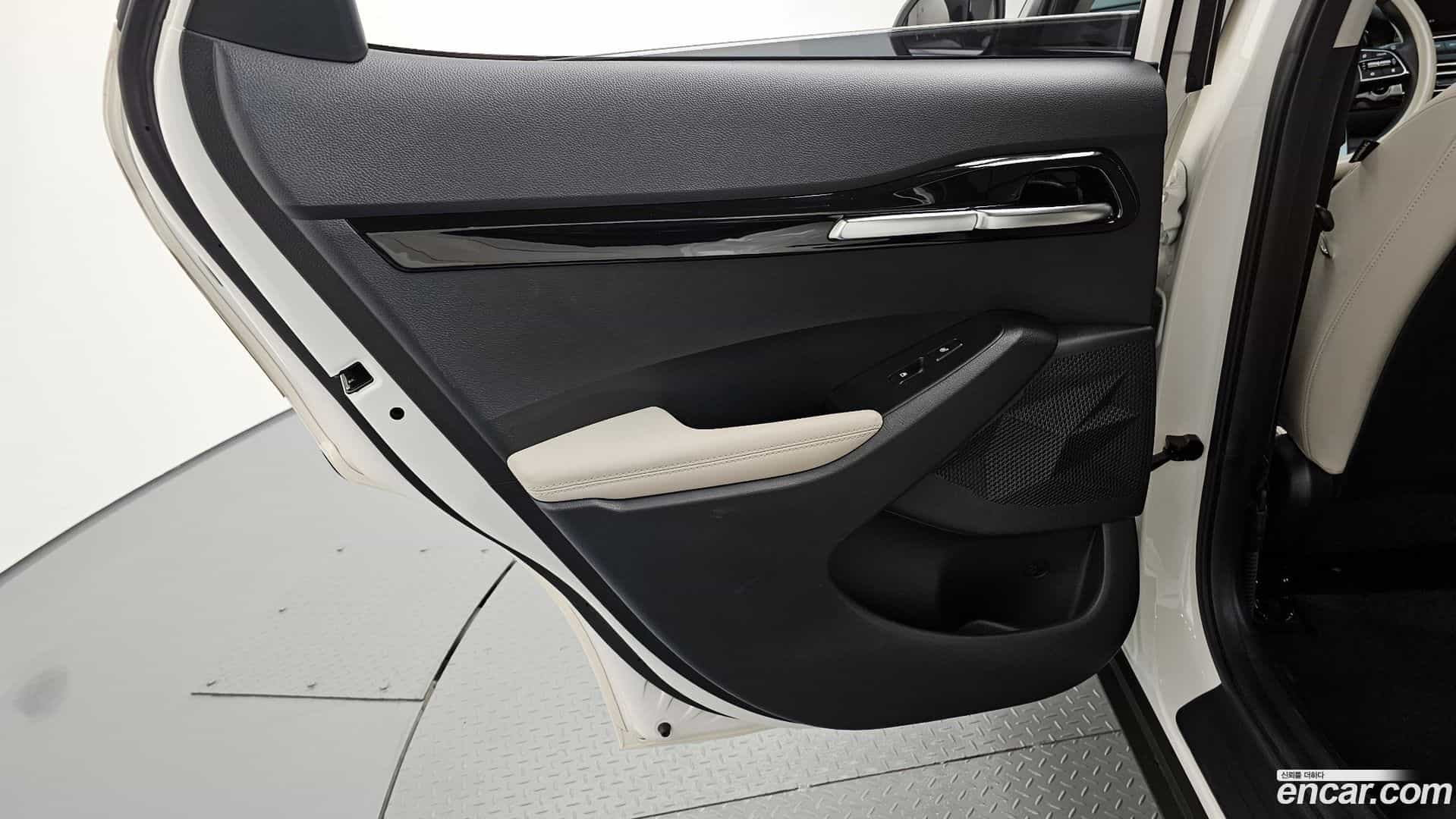 Seltos Kia 2022.5-INNER-035