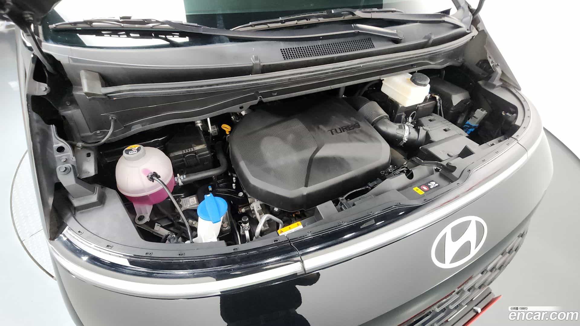 Staria Hyundai 2024.10-OUTER-006