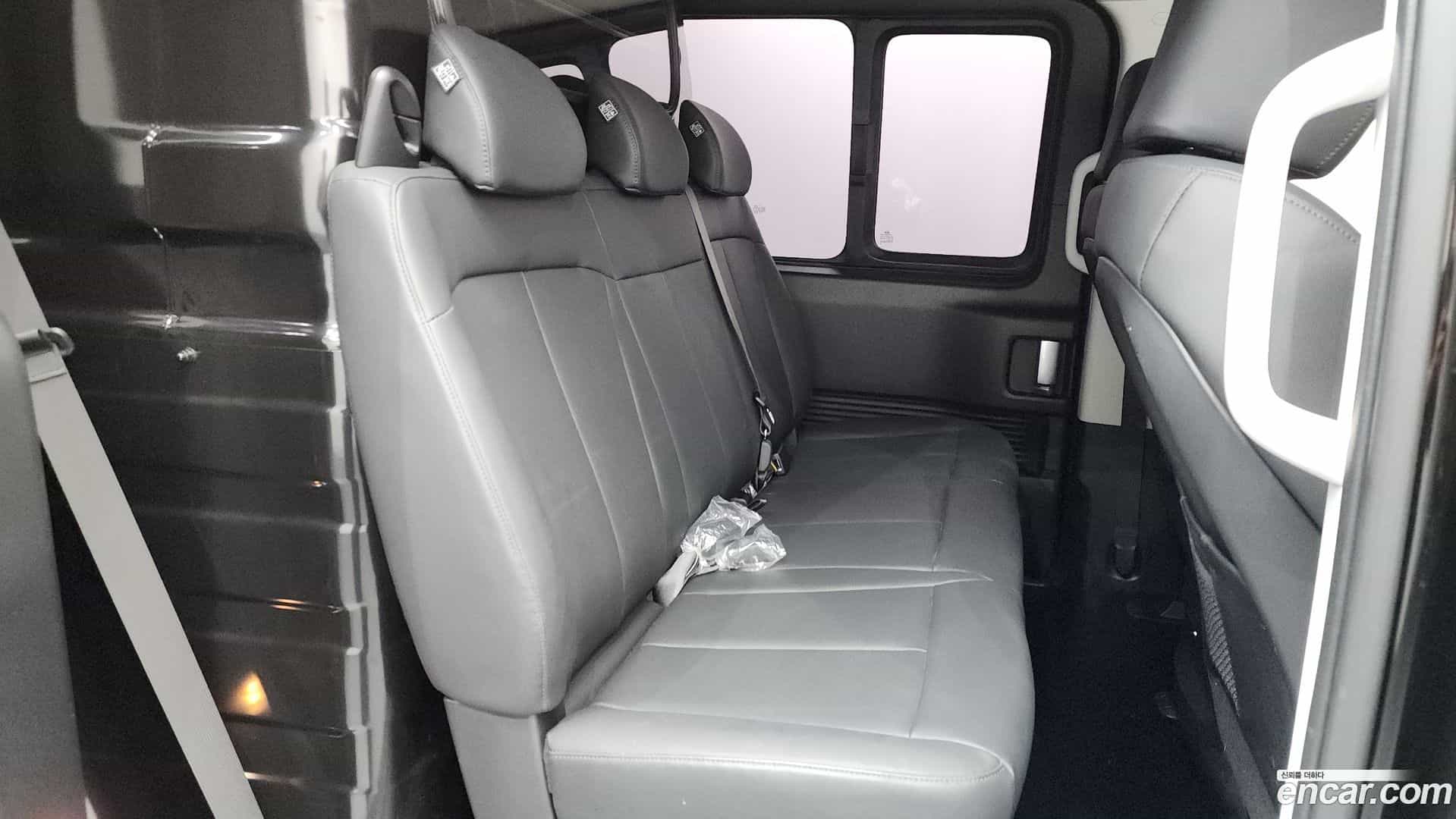 Staria Hyundai 2024.10-OPTION-015