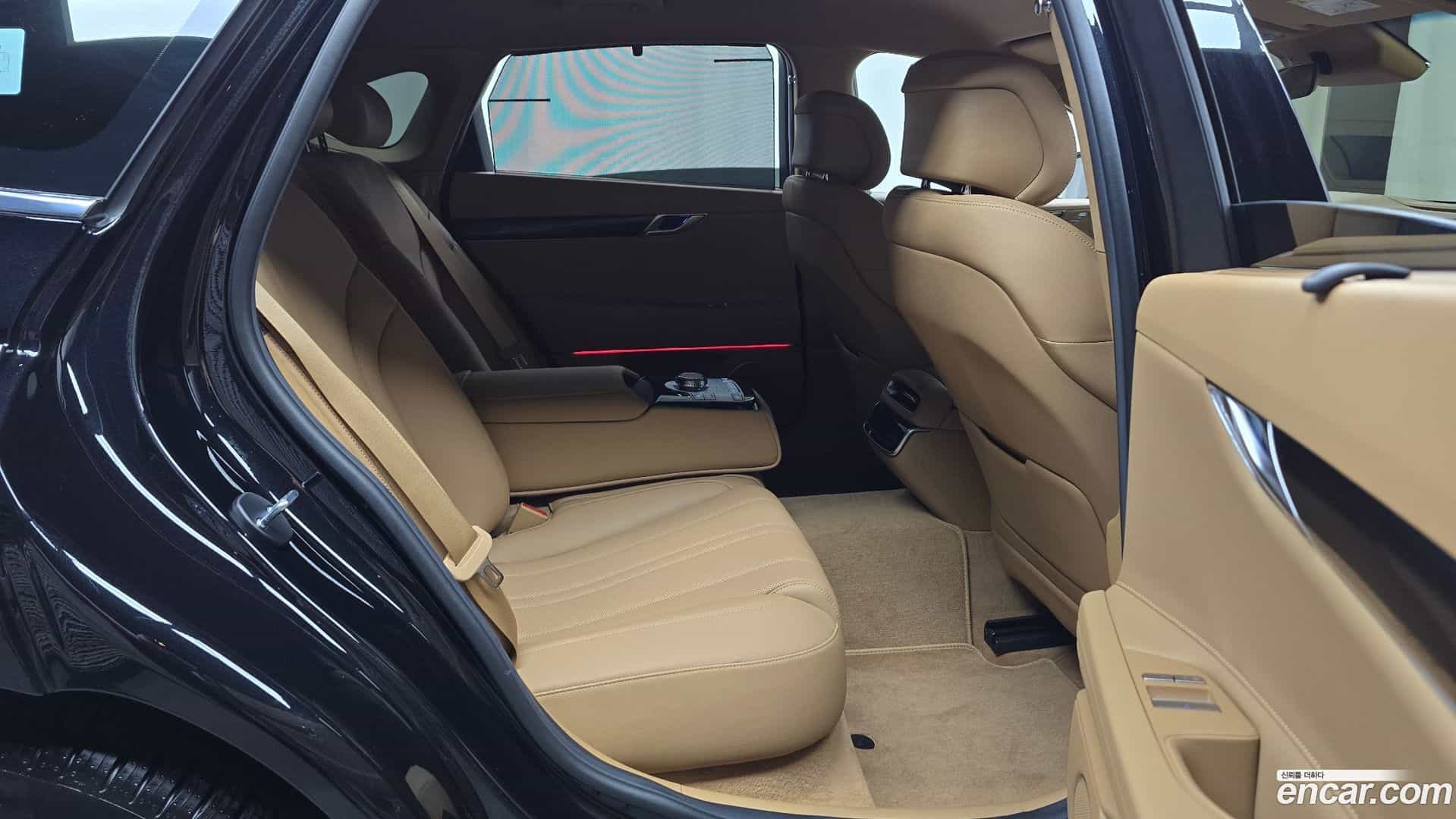 G80 Genesis 2025.8-OPTION-015