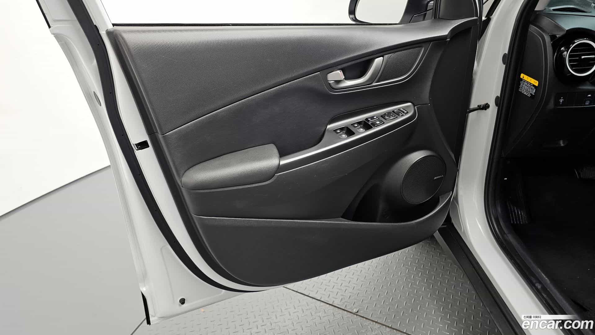 Kona Hyundai 2020.5-INNER-034