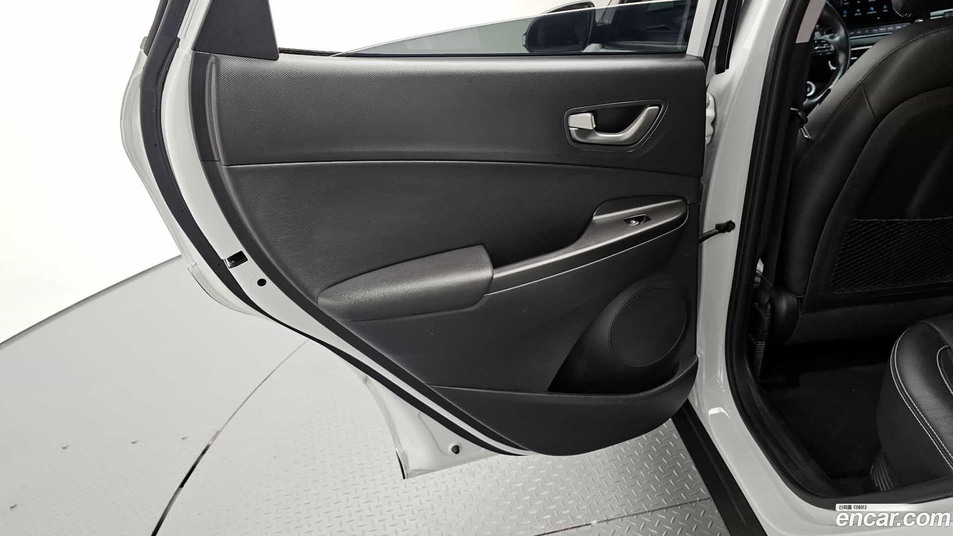 Kona Hyundai 2020.5-INNER-035