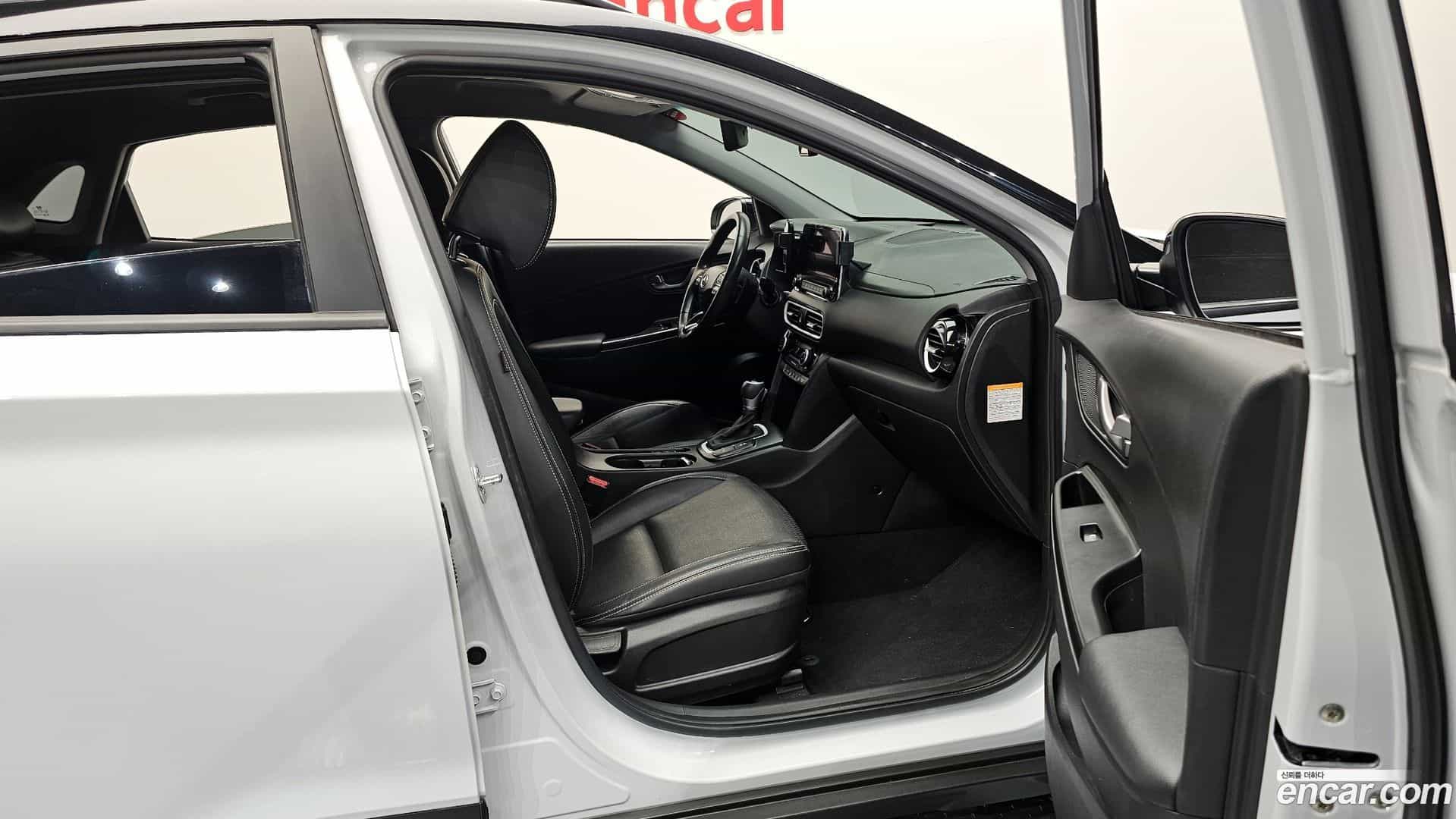 Kona Hyundai 2020.5-INNER-036