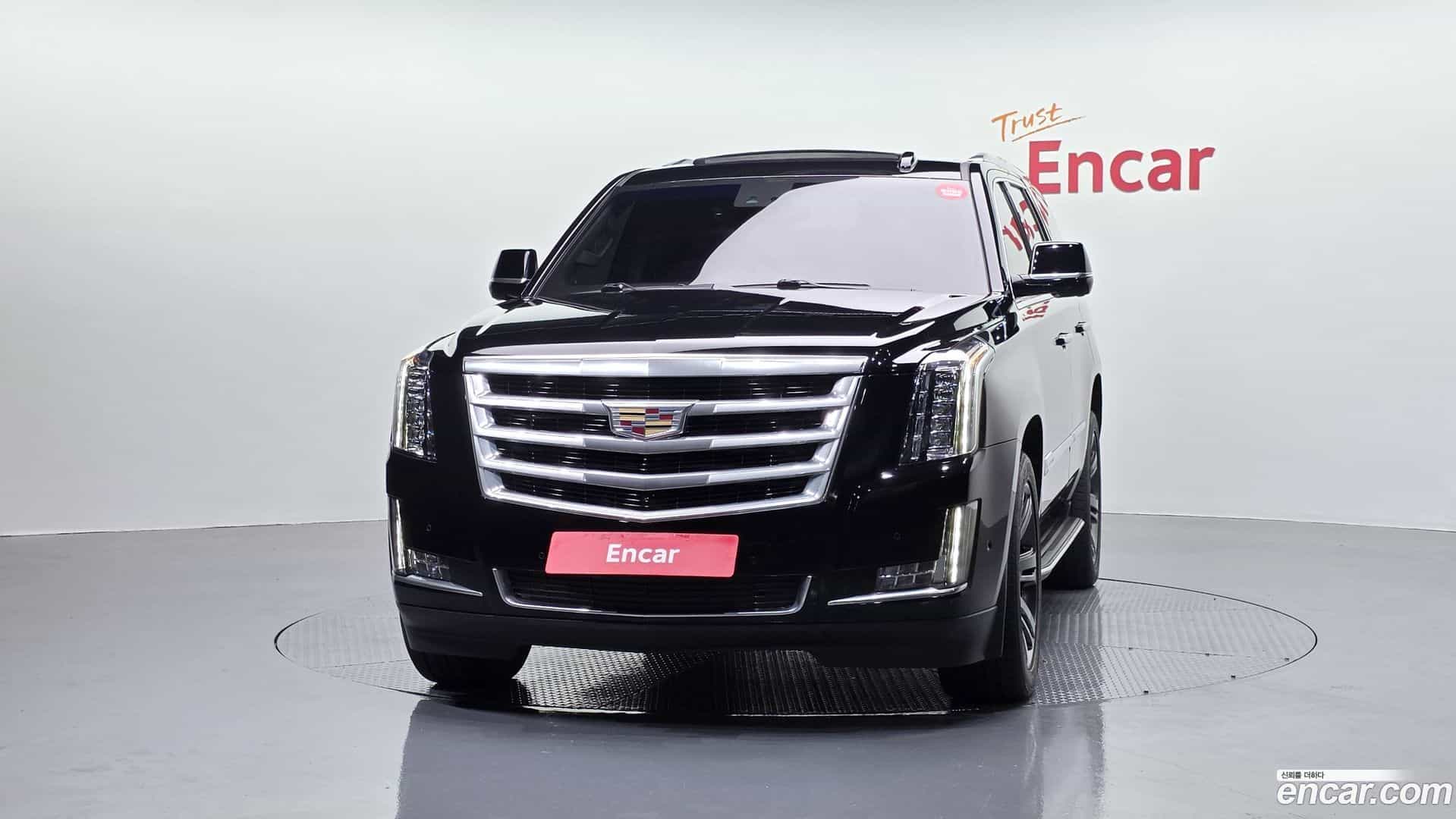 Escalade Cadillac 2018.7-OUTER-003