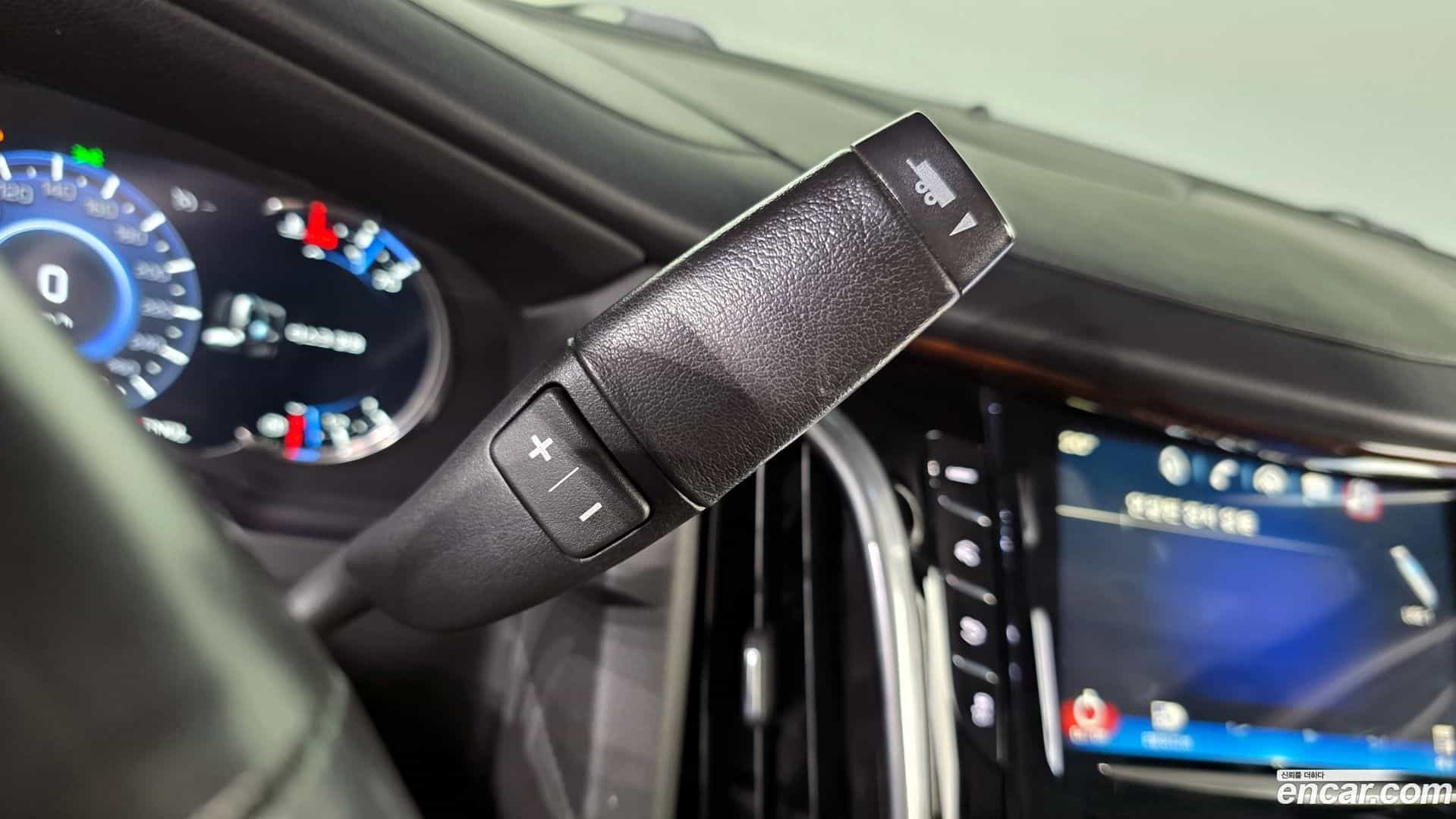Escalade Cadillac 2018.7-INNER-009