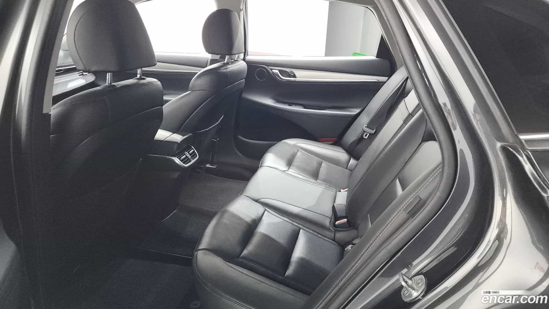 Grandeur Hyundai 2020.0-OPTION-024
