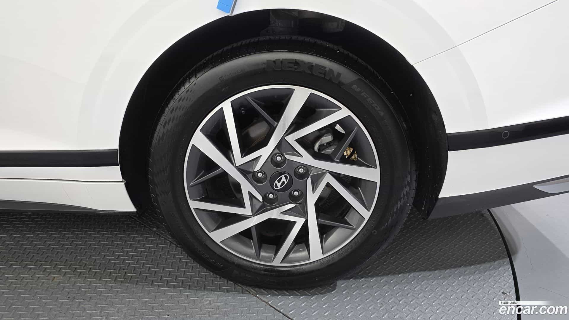 Grandeur Hyundai 2023.6-OUTER-031