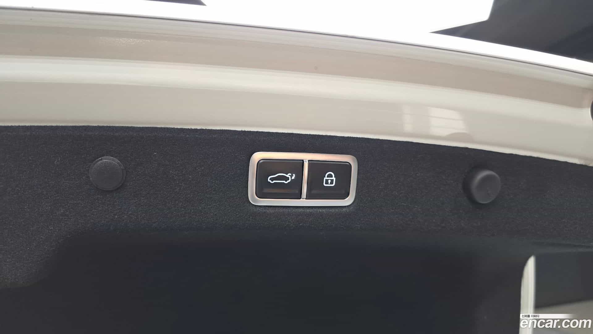Grandeur Hyundai 2023.6-OPTION-044