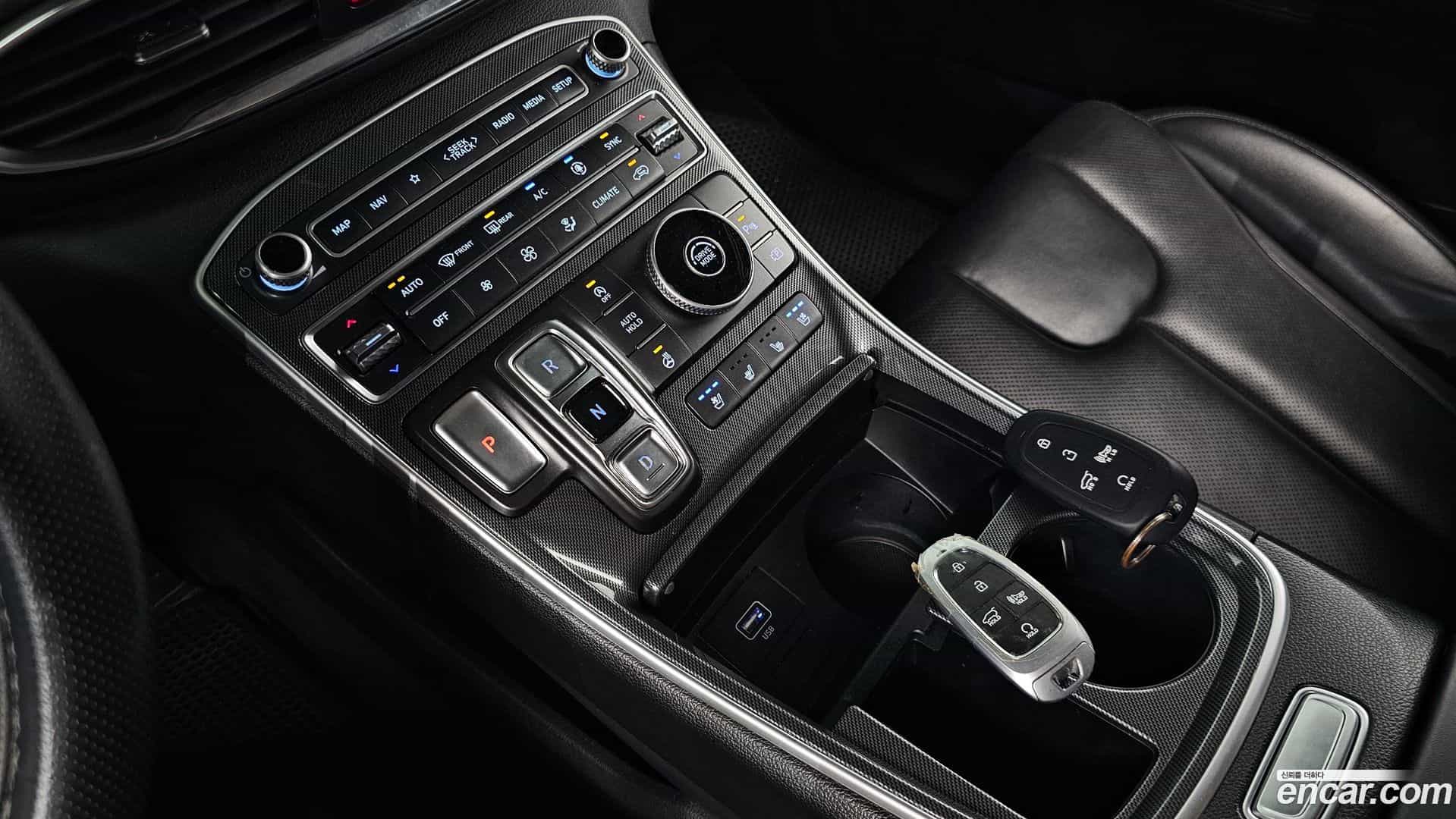 Santafe Hyundai 2020.7-INNER-009