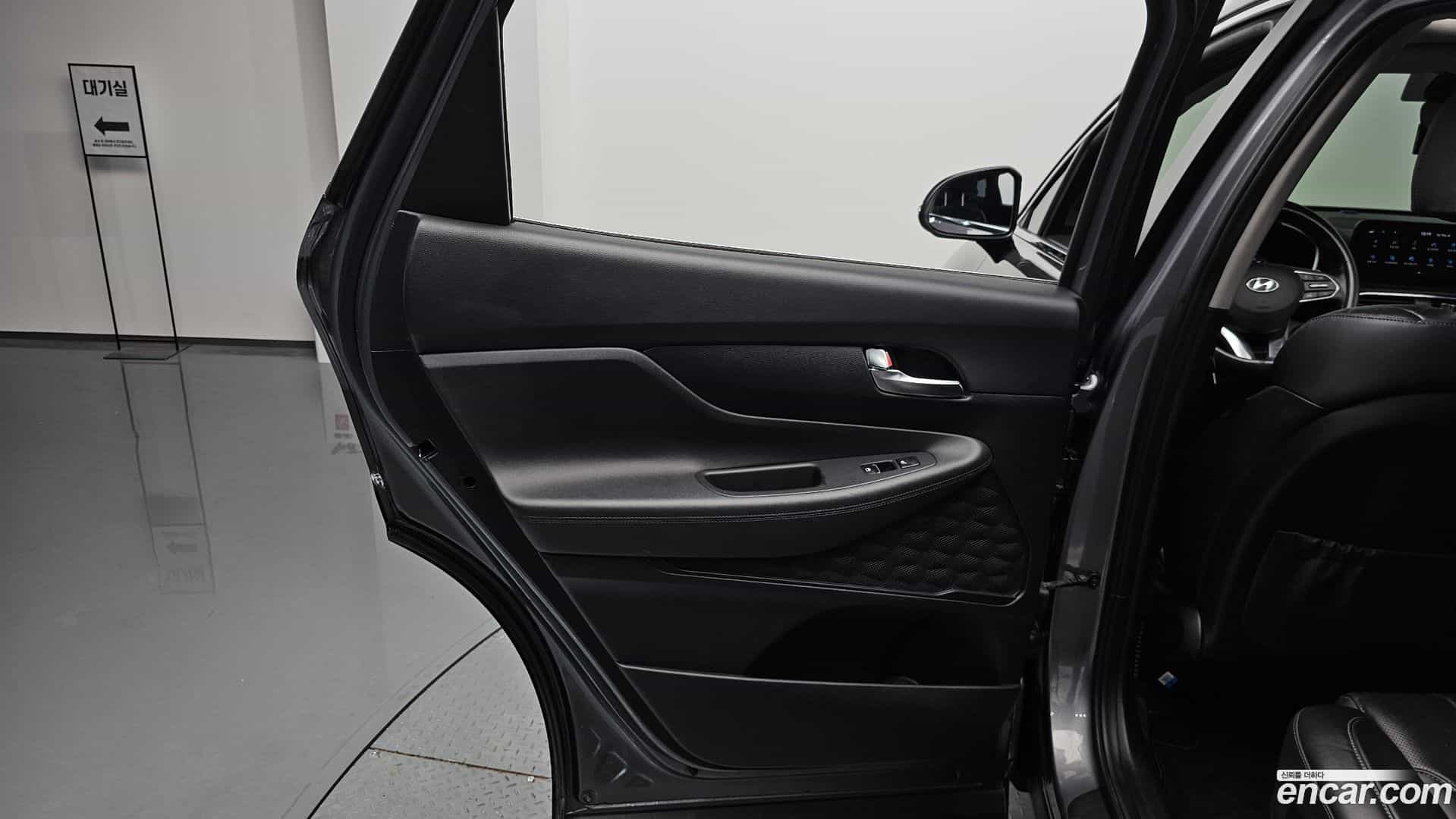 Santafe Hyundai 2020.7-INNER-035