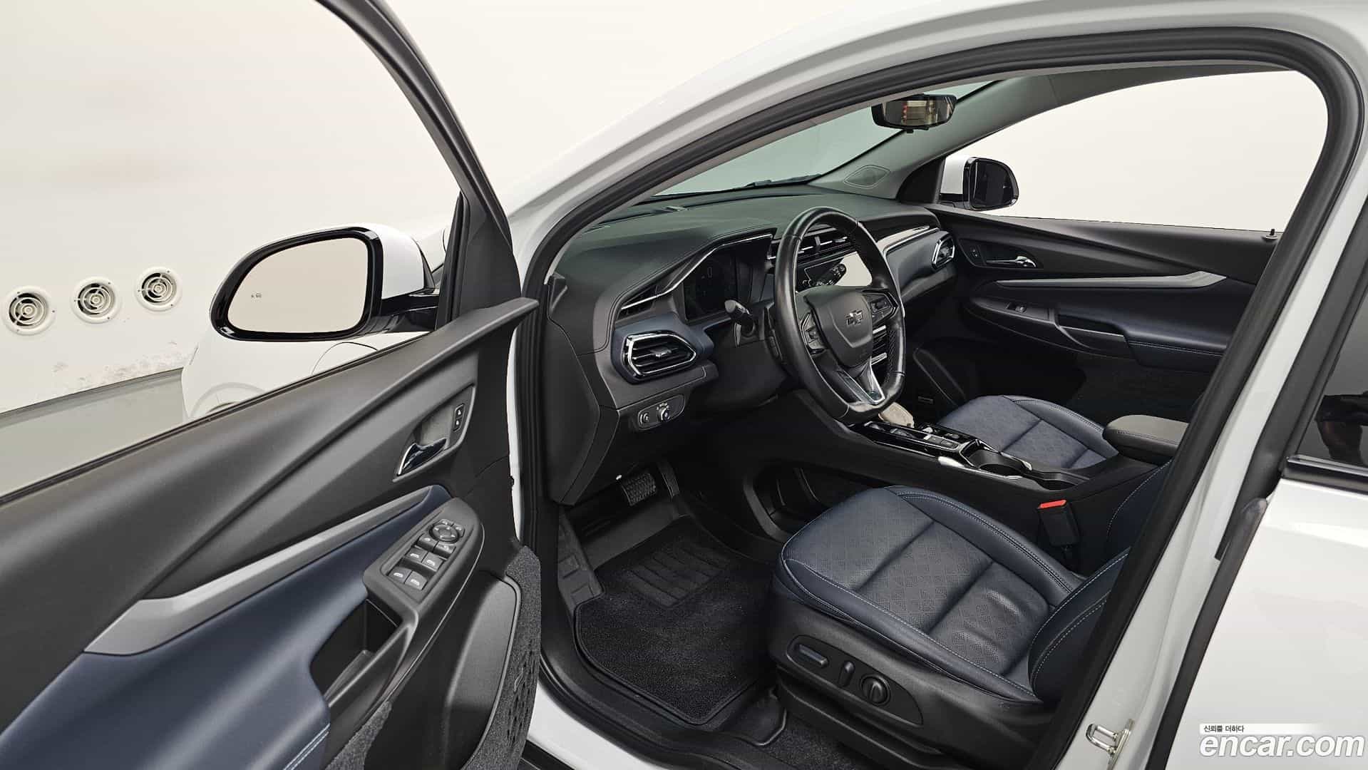 볼트 EUV Chevrolet 2023.8-INNER-010