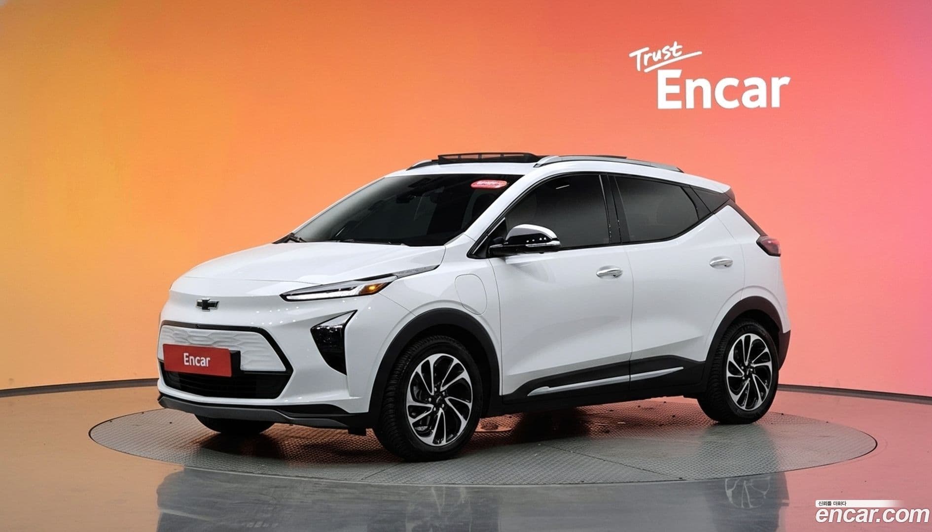 Main__Slider__Photo:볼트 EUV Chevrolet 2023.8-0