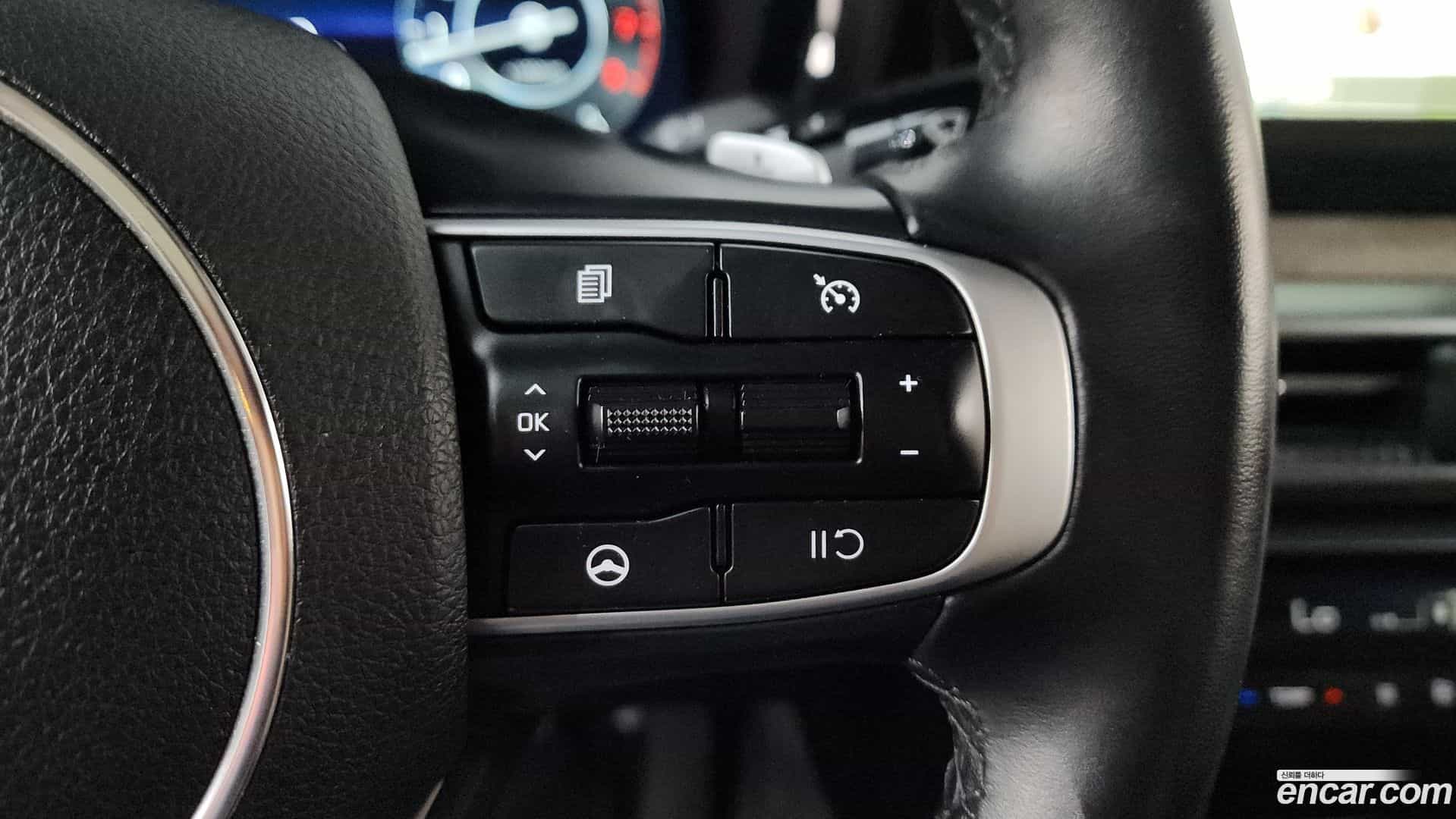 K5 Kia 2023.4-OPTION-021