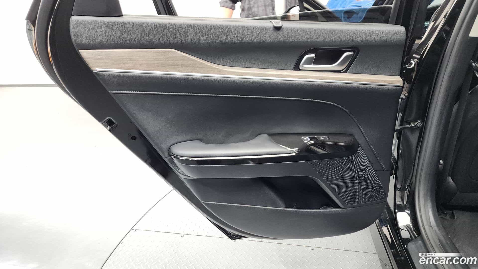 K5 Kia 2023.4-INNER-035