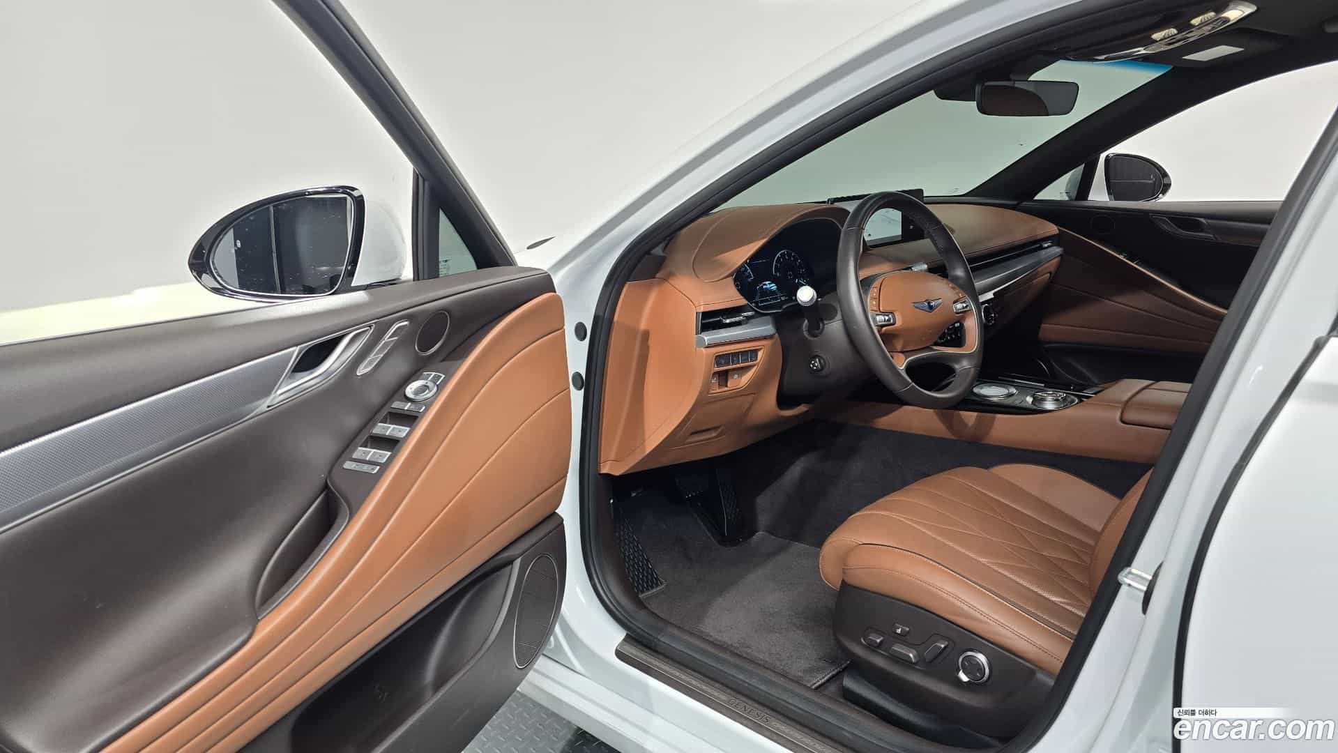 G80 Genesis 2021.3-INNER-010