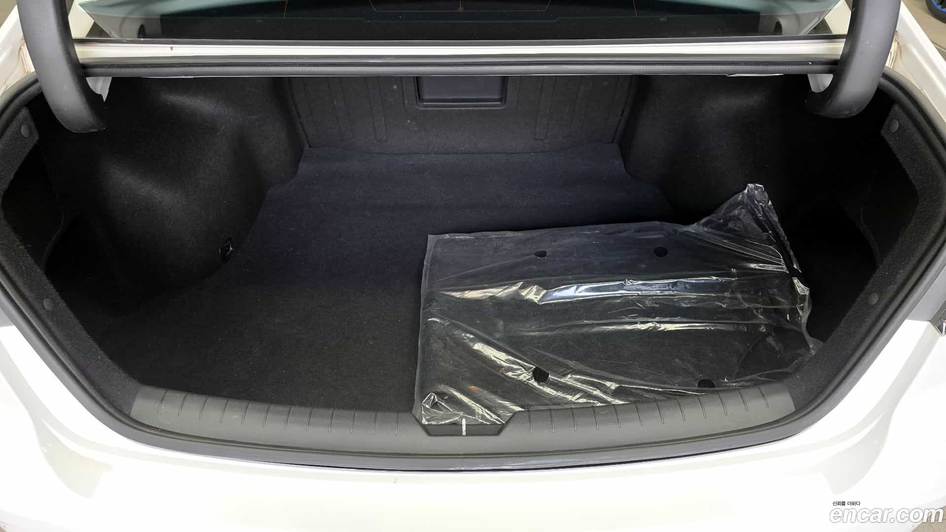 Sonata Hyundai 2019.2-OPTION-024