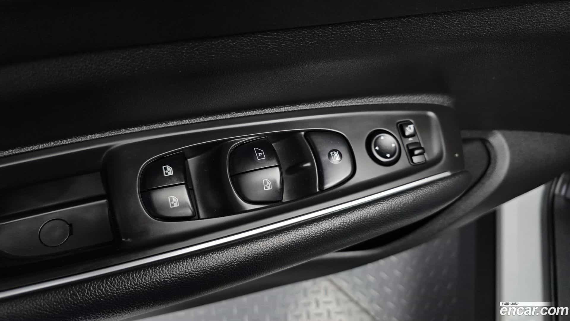 QM6 Renault Korea 2020.0-OPTION-041