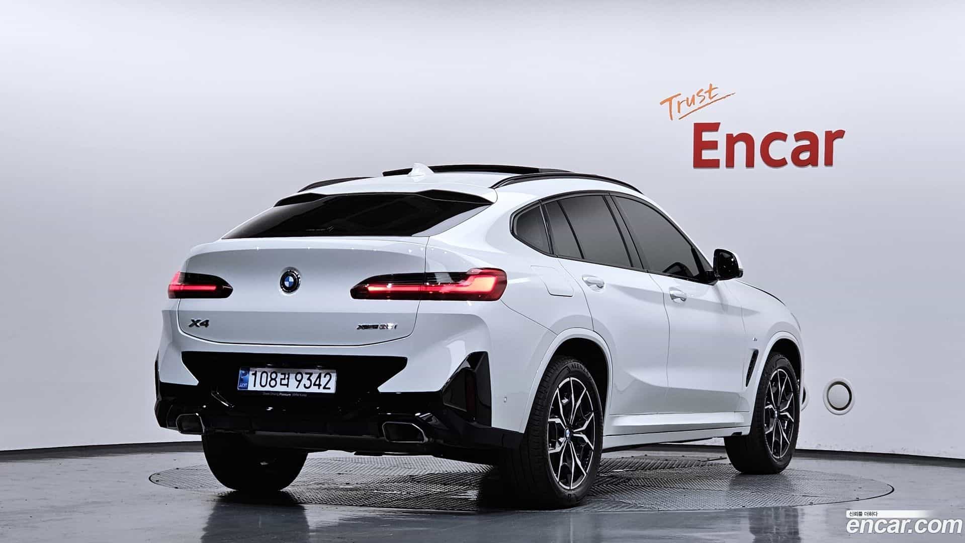 X4 BMW 2024.11-OUTER-002