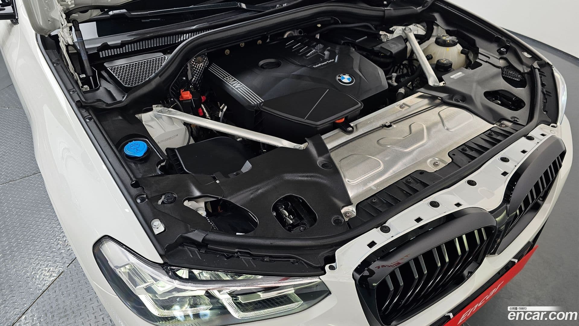 Main__Slider__Photo:X4 BMW 2024.11-5