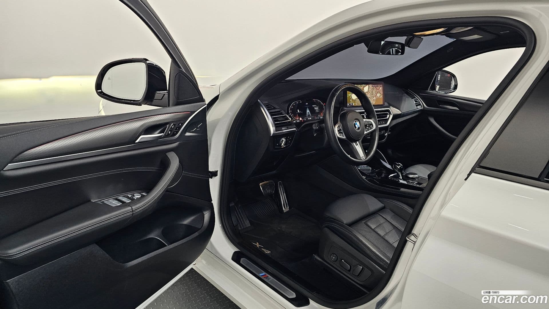 Main__Slider__Photo:X4 BMW 2024.11-9