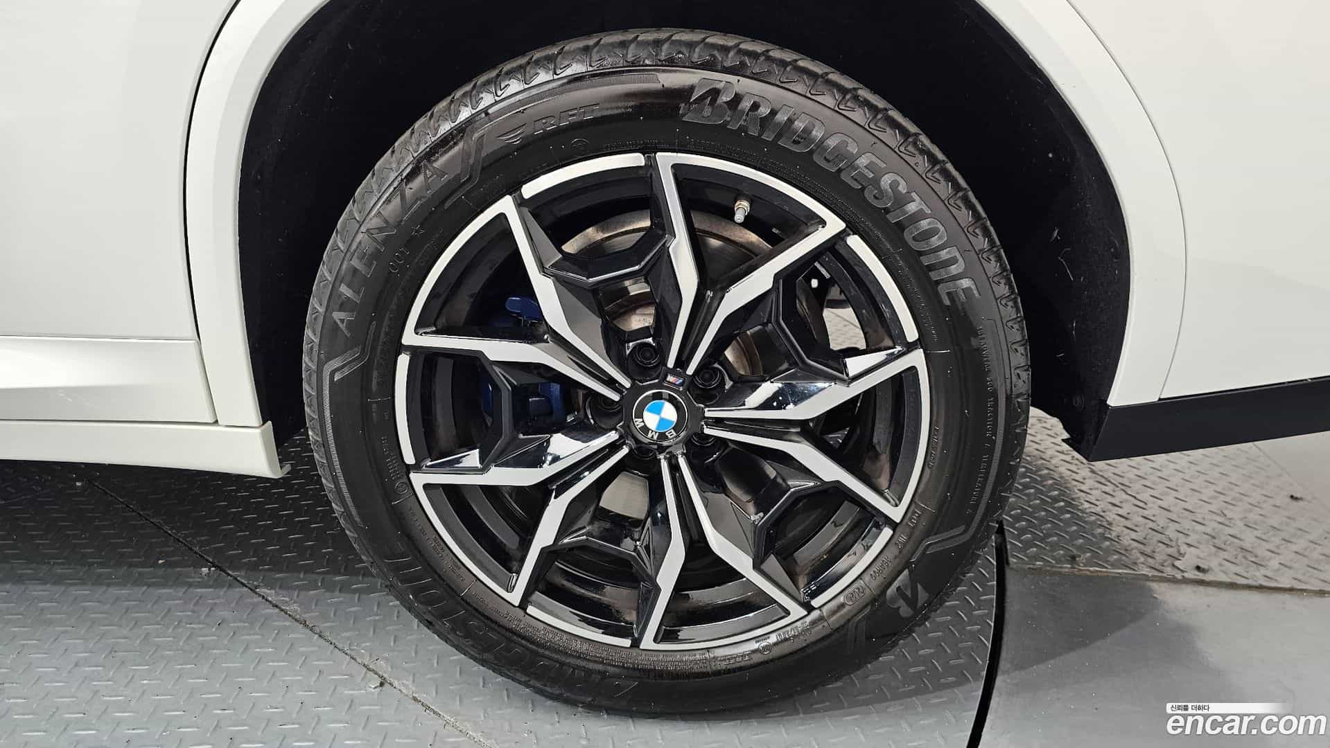 X4 BMW 2024.11-OUTER-031