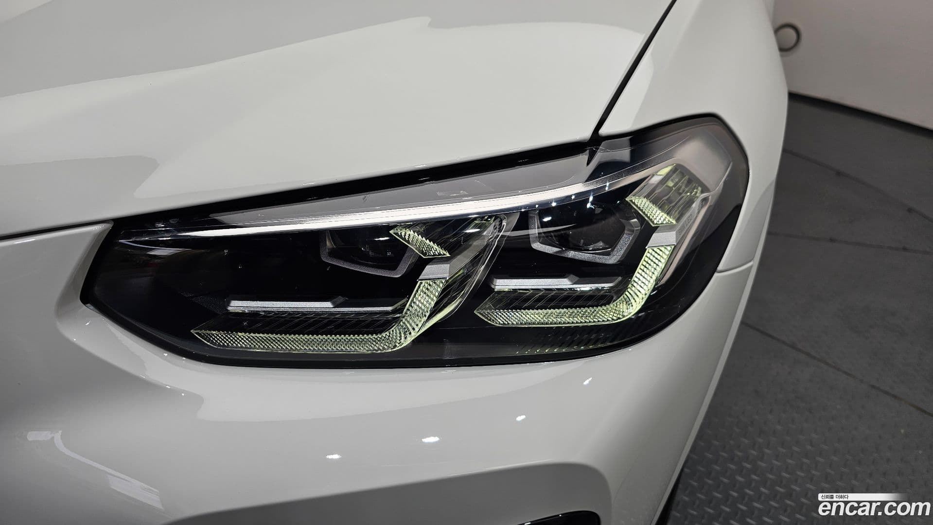 Main__Slider__Photo:X4 BMW 2024.11-21
