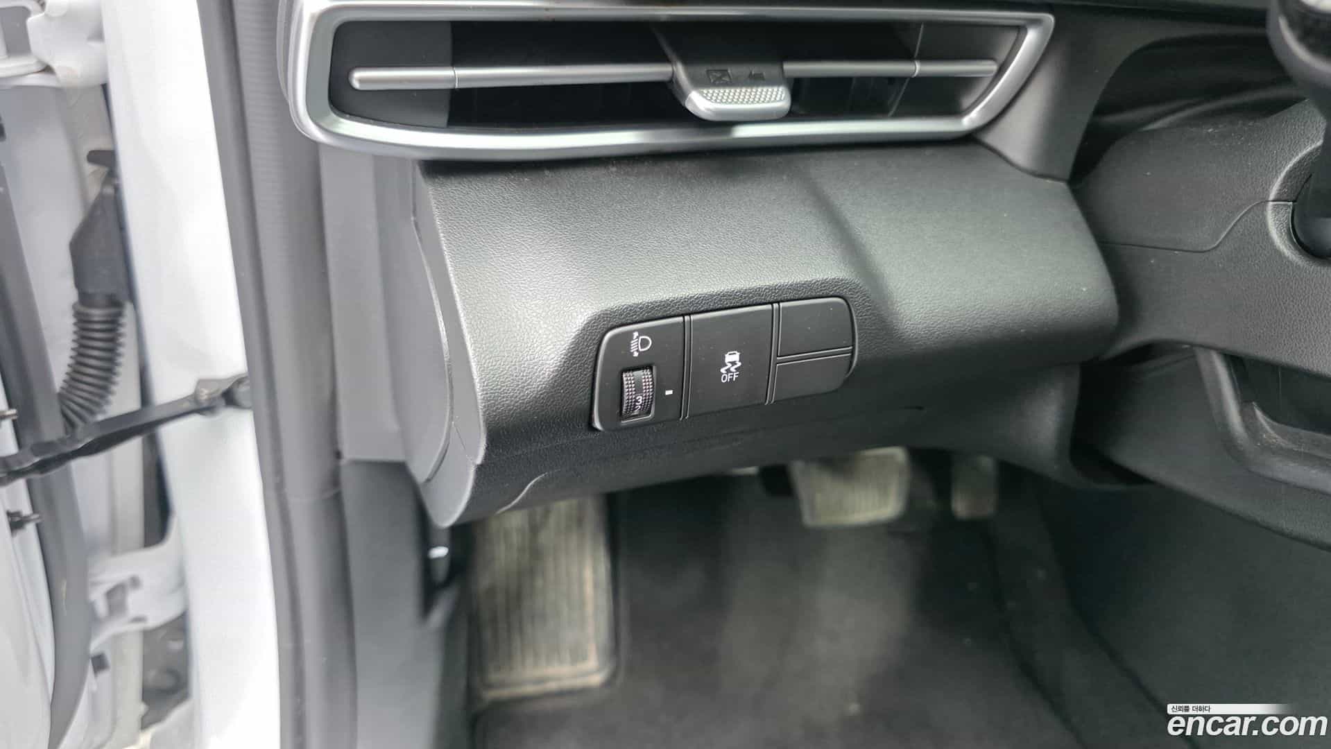 AVANTE Hyundai 2025.3-OPTION-016