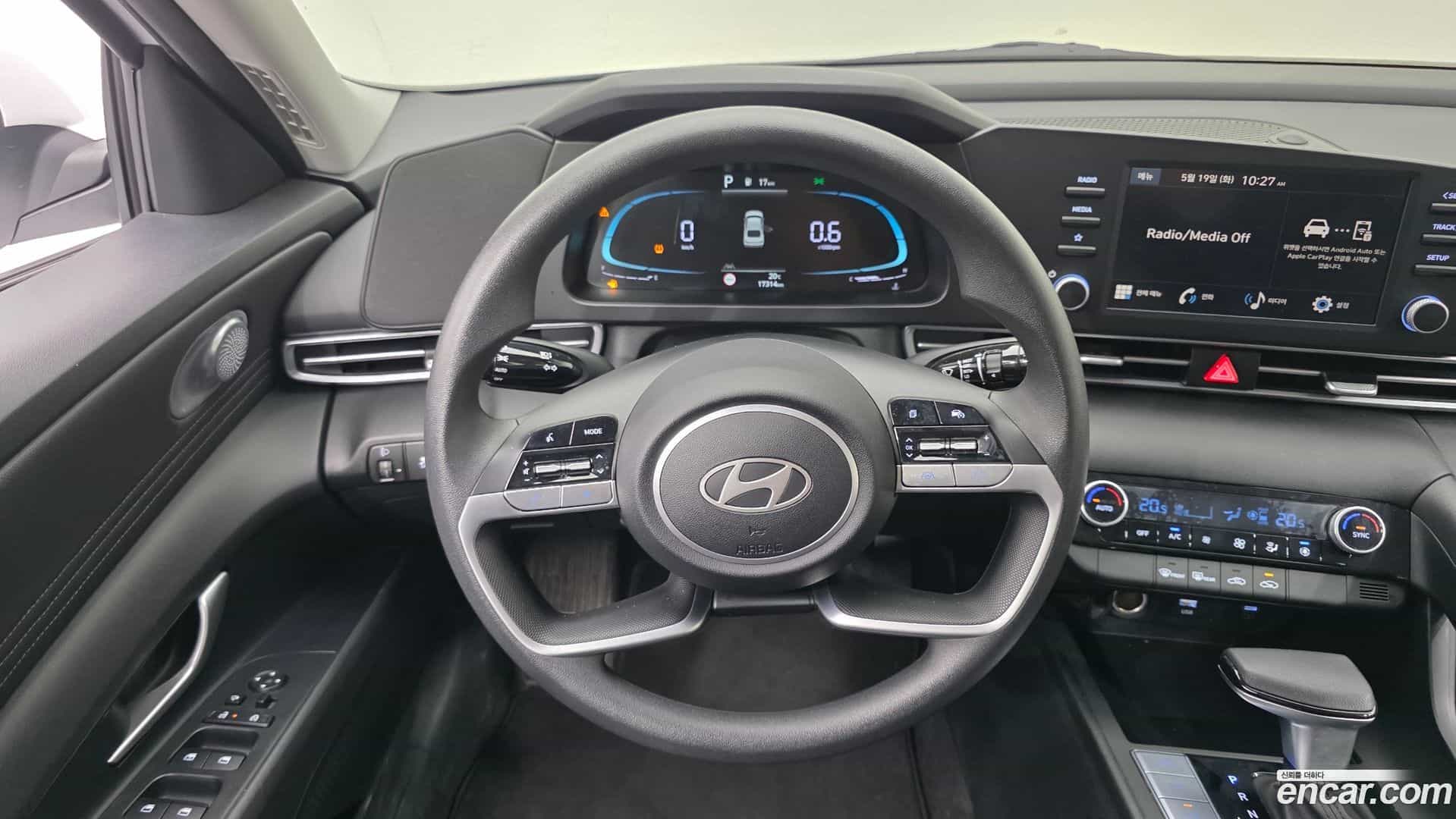 AVANTE Hyundai 2025.3-OPTION-018
