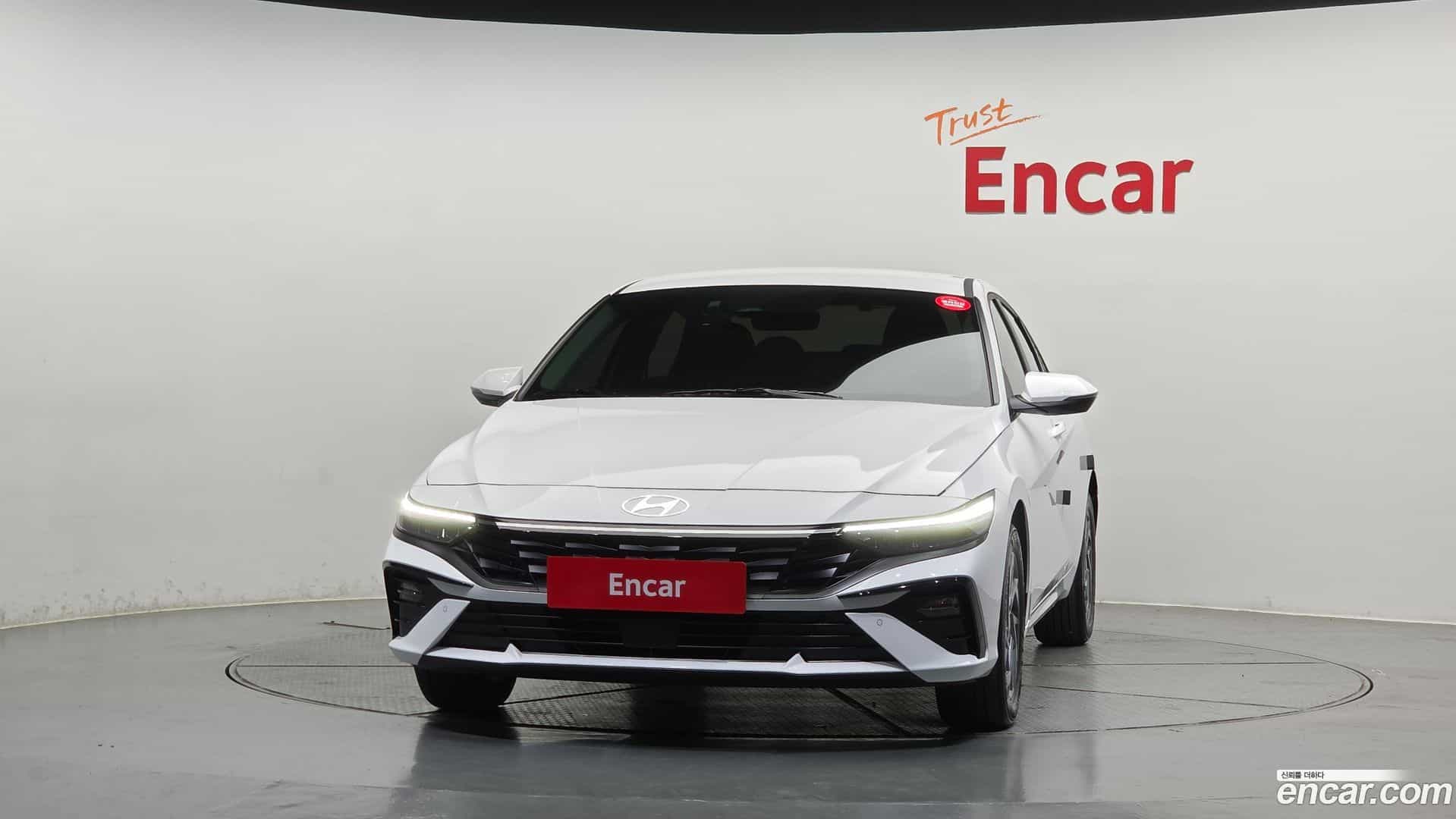 AVANTE Hyundai 2026.0-OUTER-003