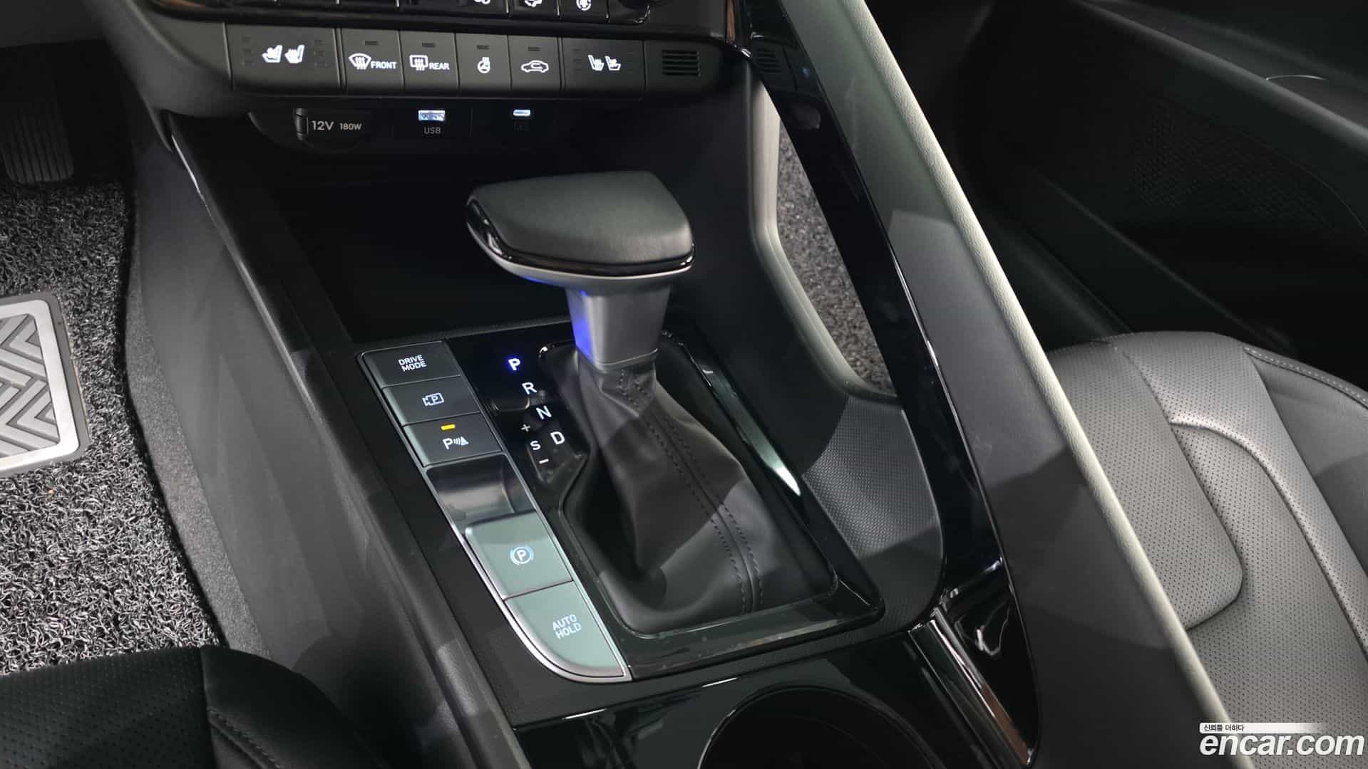 AVANTE Hyundai 2026.0-INNER-009