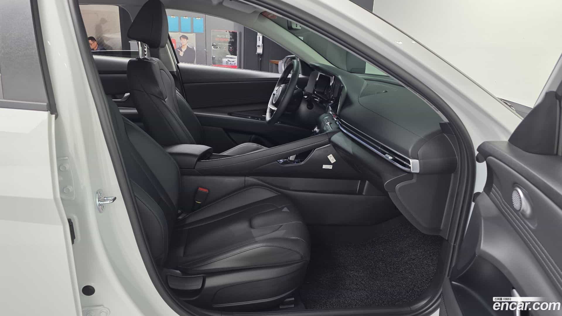 AVANTE Hyundai 2026.0-OPTION-015