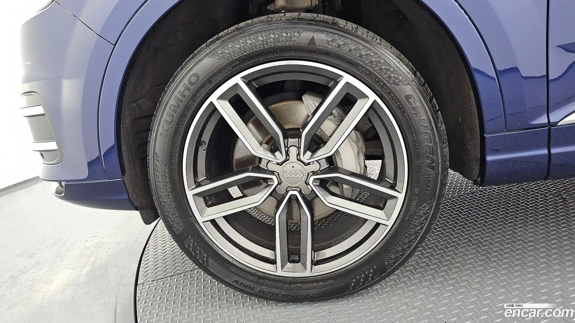 Q7 Audi 2019.7-OUTER-005