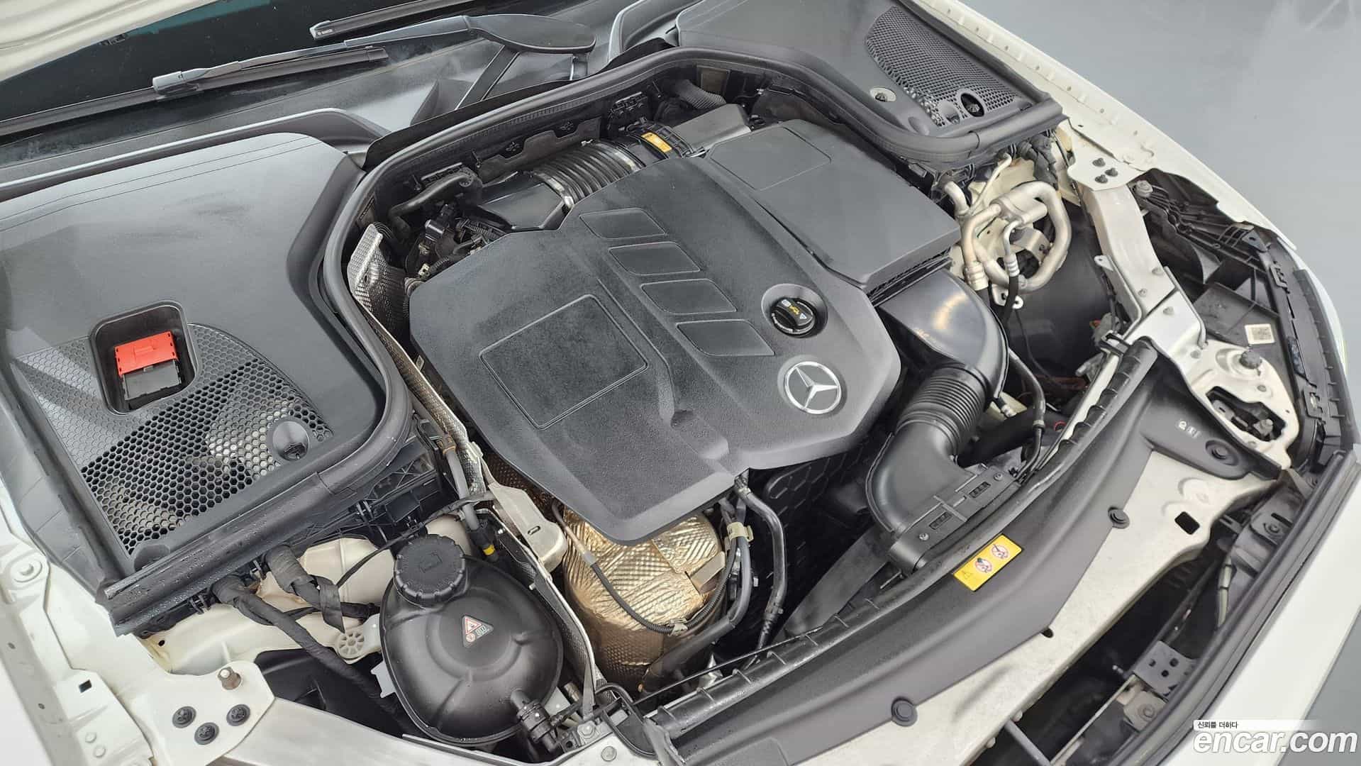E-Class Mercedes-Benz 2017.6-OUTER-006